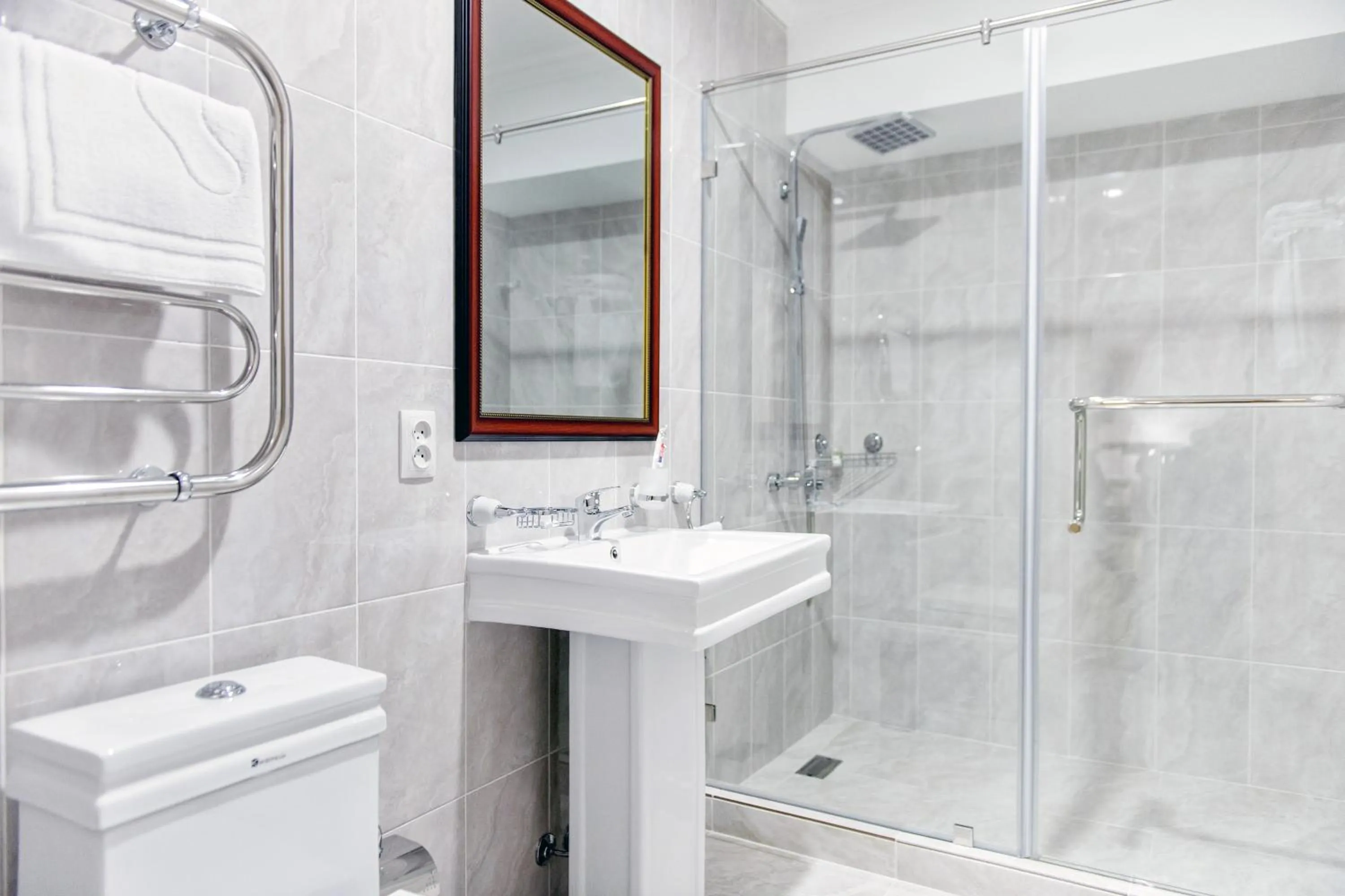 Bathroom in Shymkent Grand Hotel