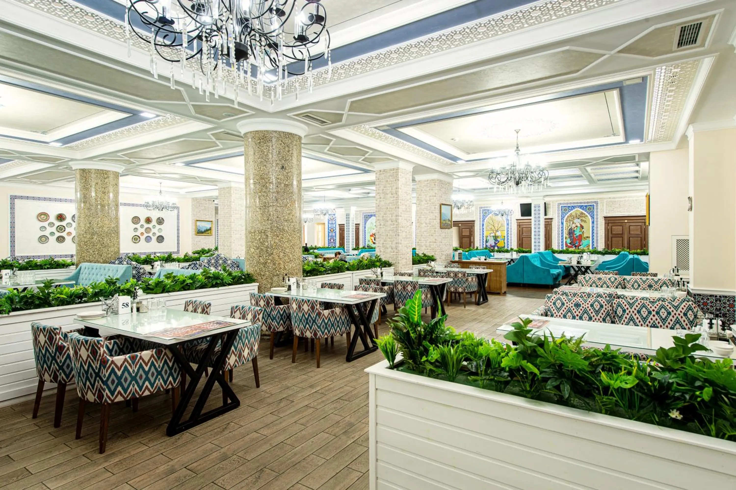 Restaurant/places to eat in Shymkent Grand Hotel