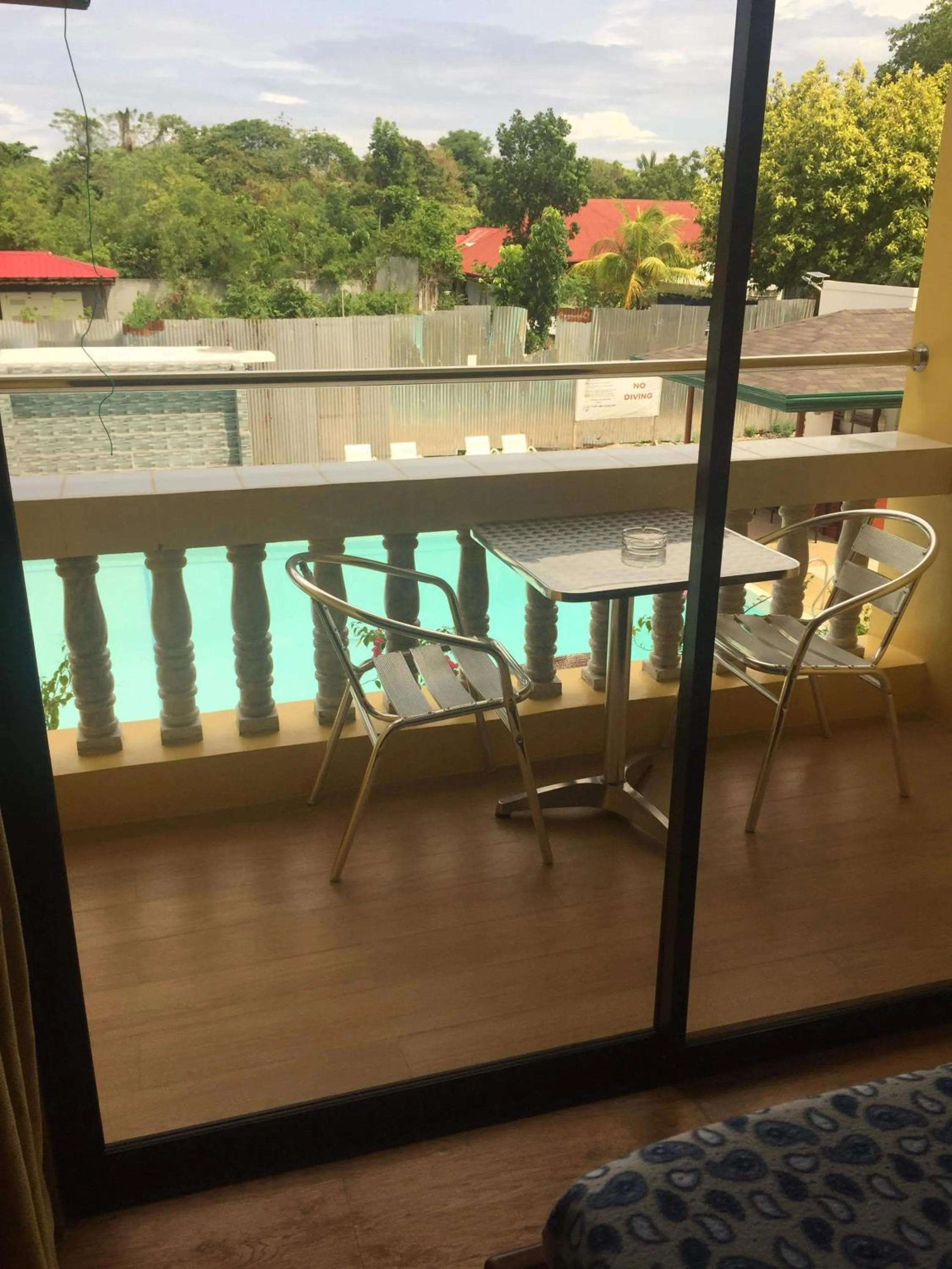 Cherrys @ Home Too Inland Resort