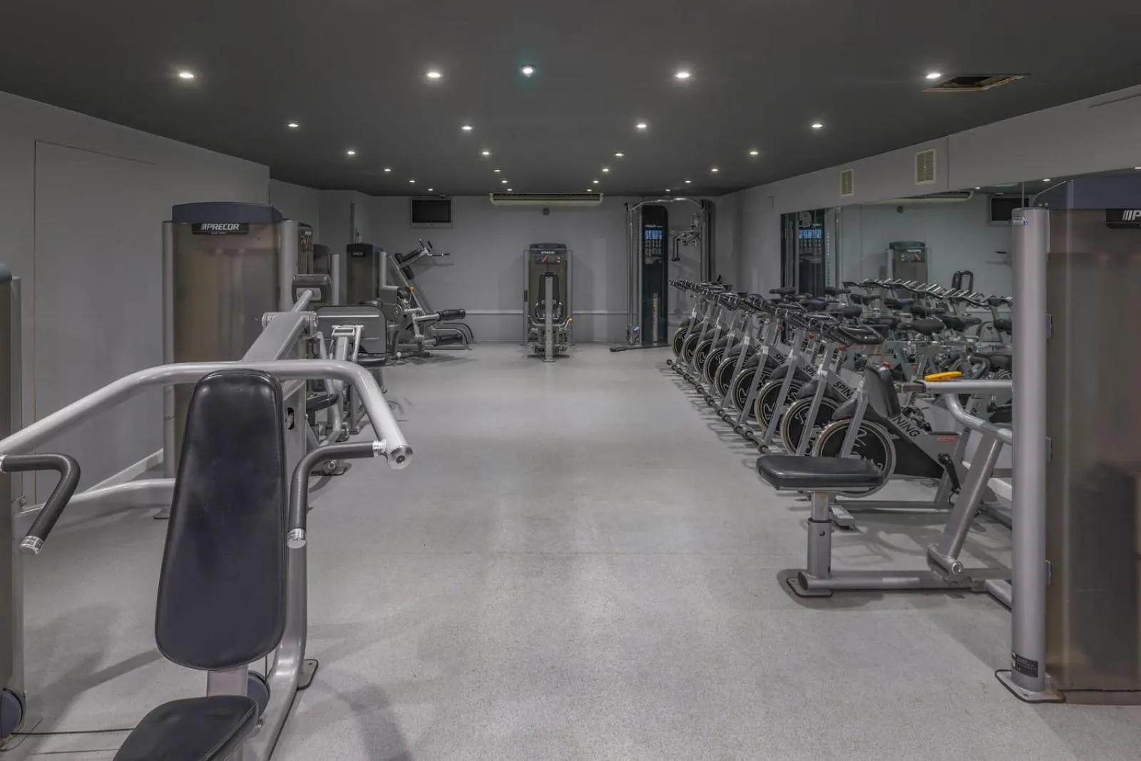 Fitness centre/facilities in Gloucester Robinswood Hotel, BW Signature Collection