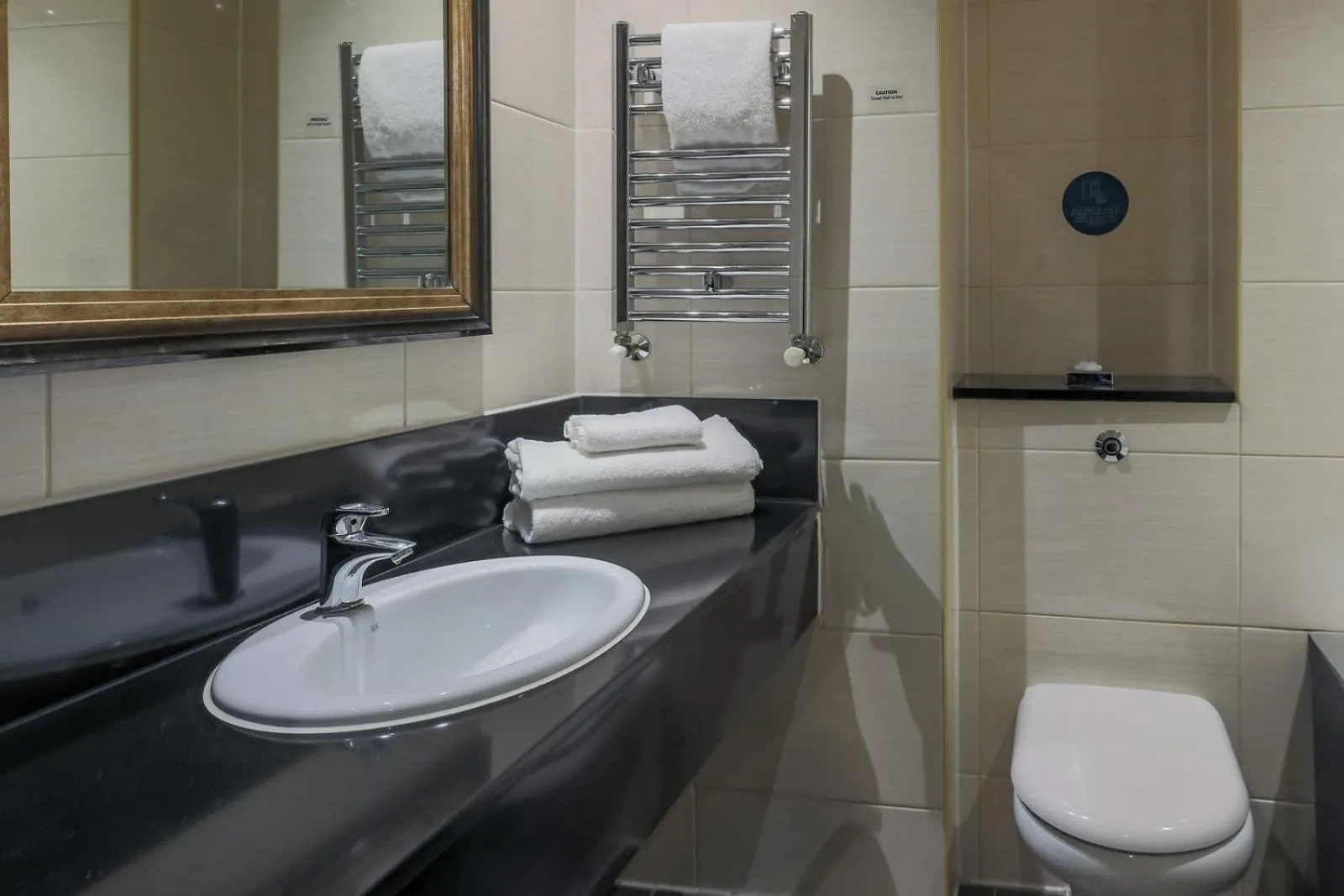 Bathroom in Gloucester Robinswood Hotel, BW Signature Collection