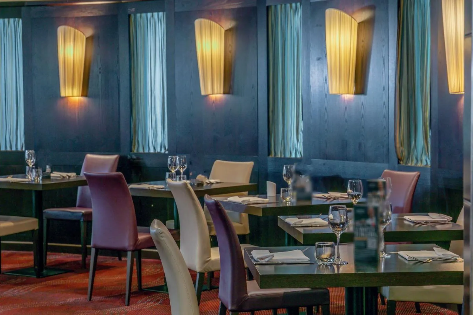 Restaurant/places to eat in Gloucester Robinswood Hotel, BW Signature Collection