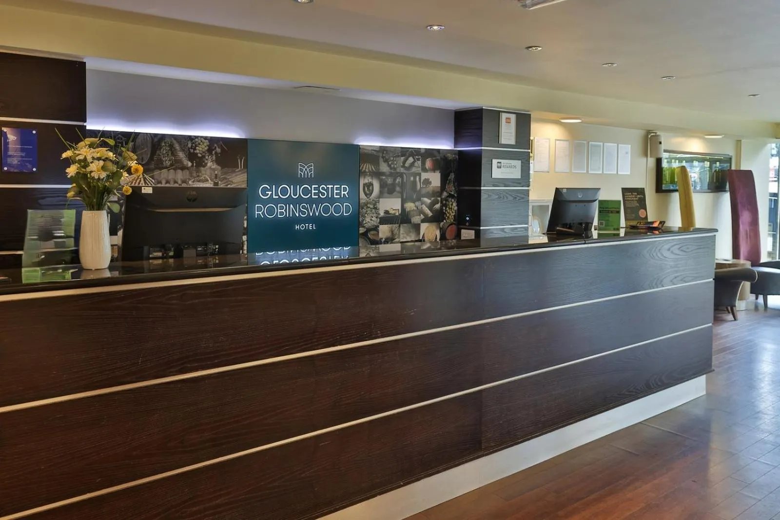 Lobby or reception in Gloucester Robinswood Hotel, BW Signature Collection