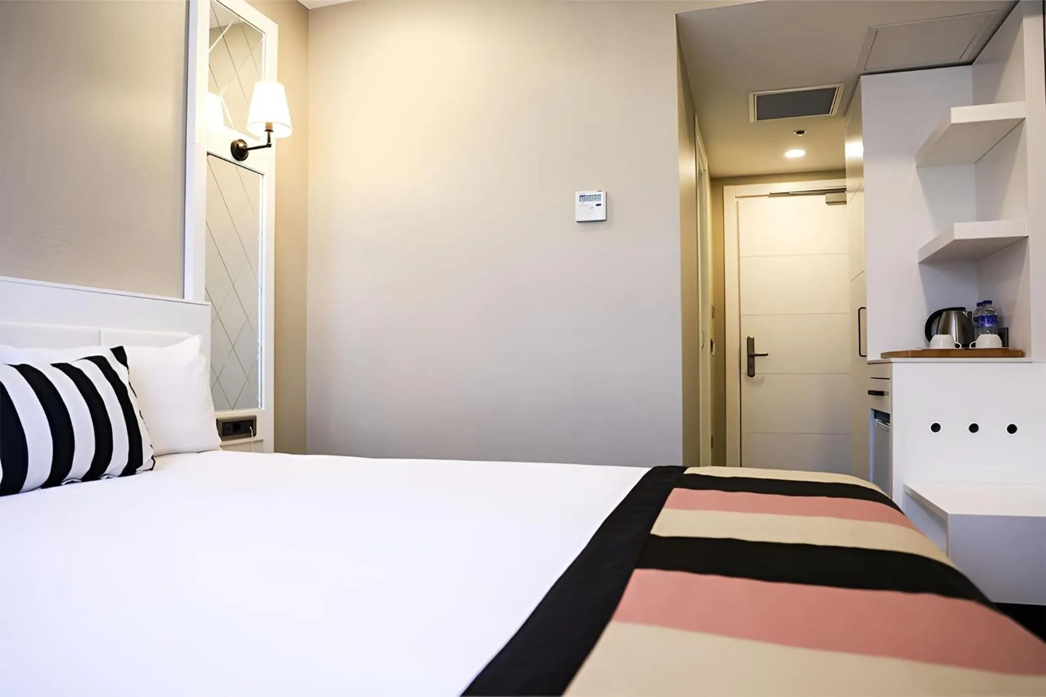 Bed in Mia Berre Hotels