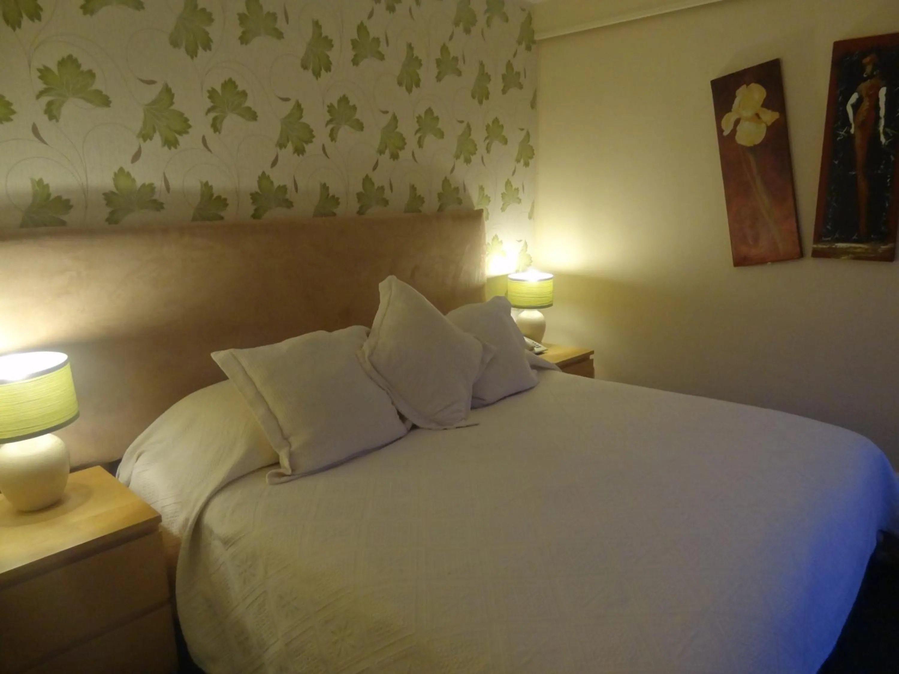 Family Room in Edward Hotel