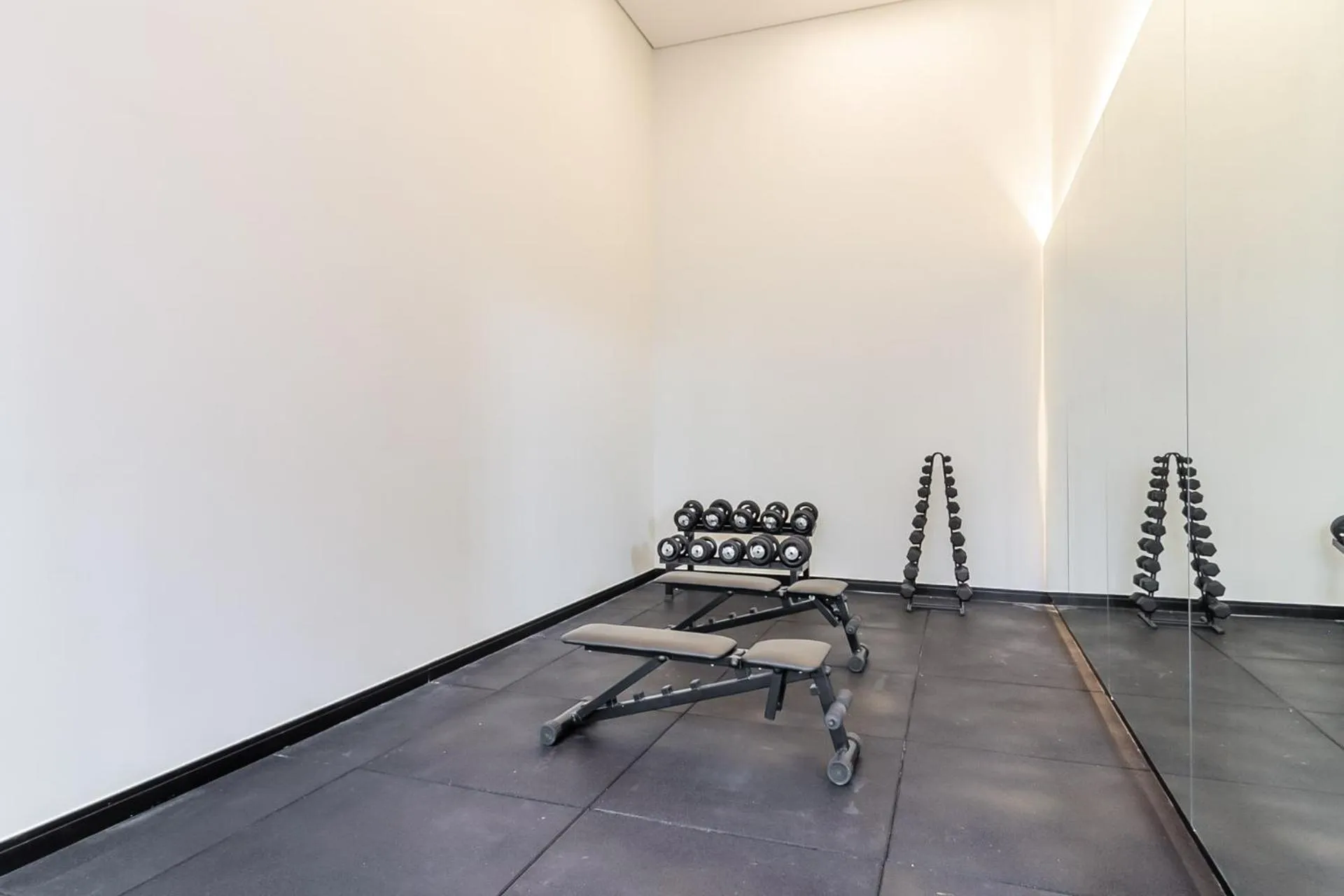 Fitness centre/facilities in 360 VN Ueno by Housi