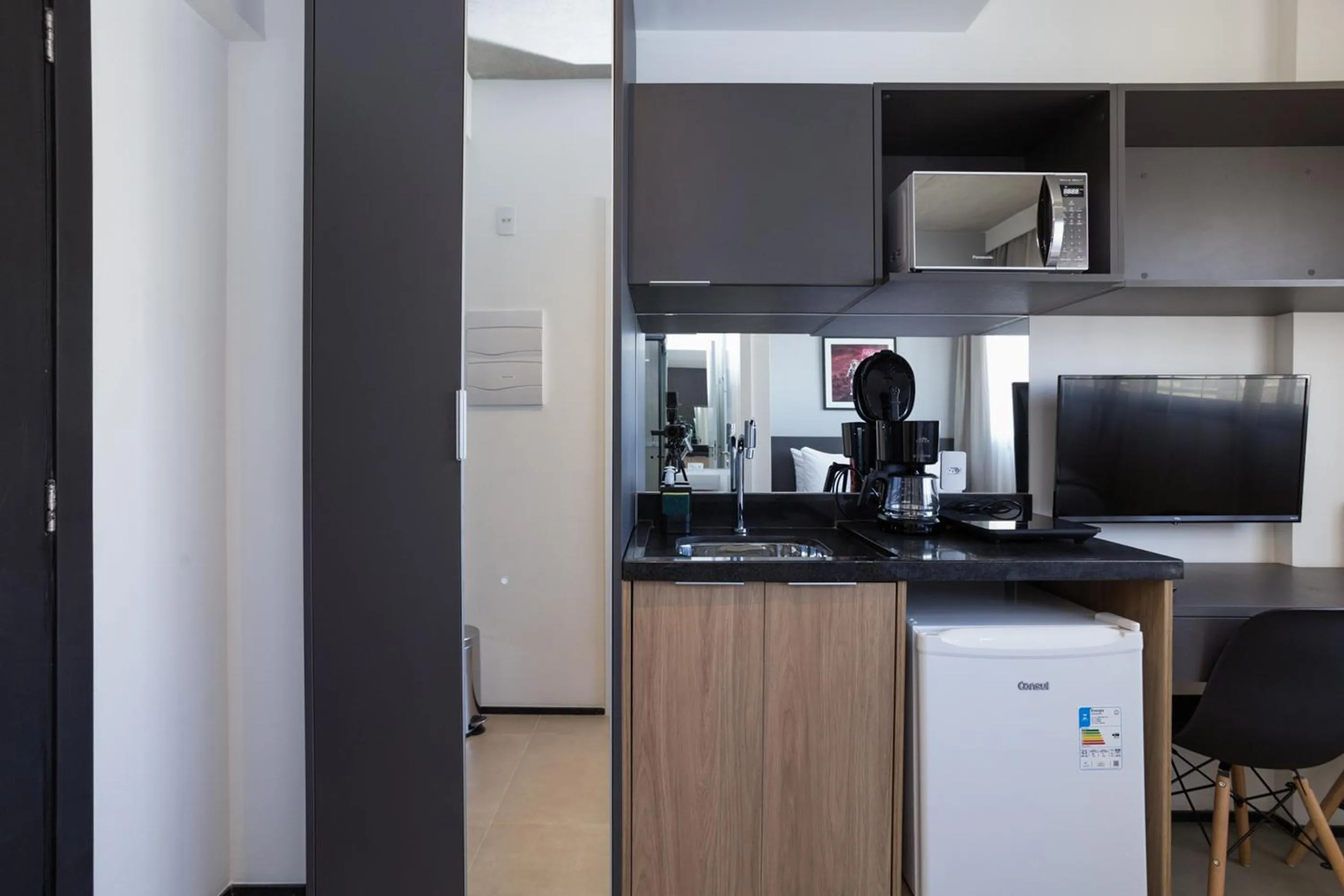 Kitchen or kitchenette in 360 VN Ueno by Housi