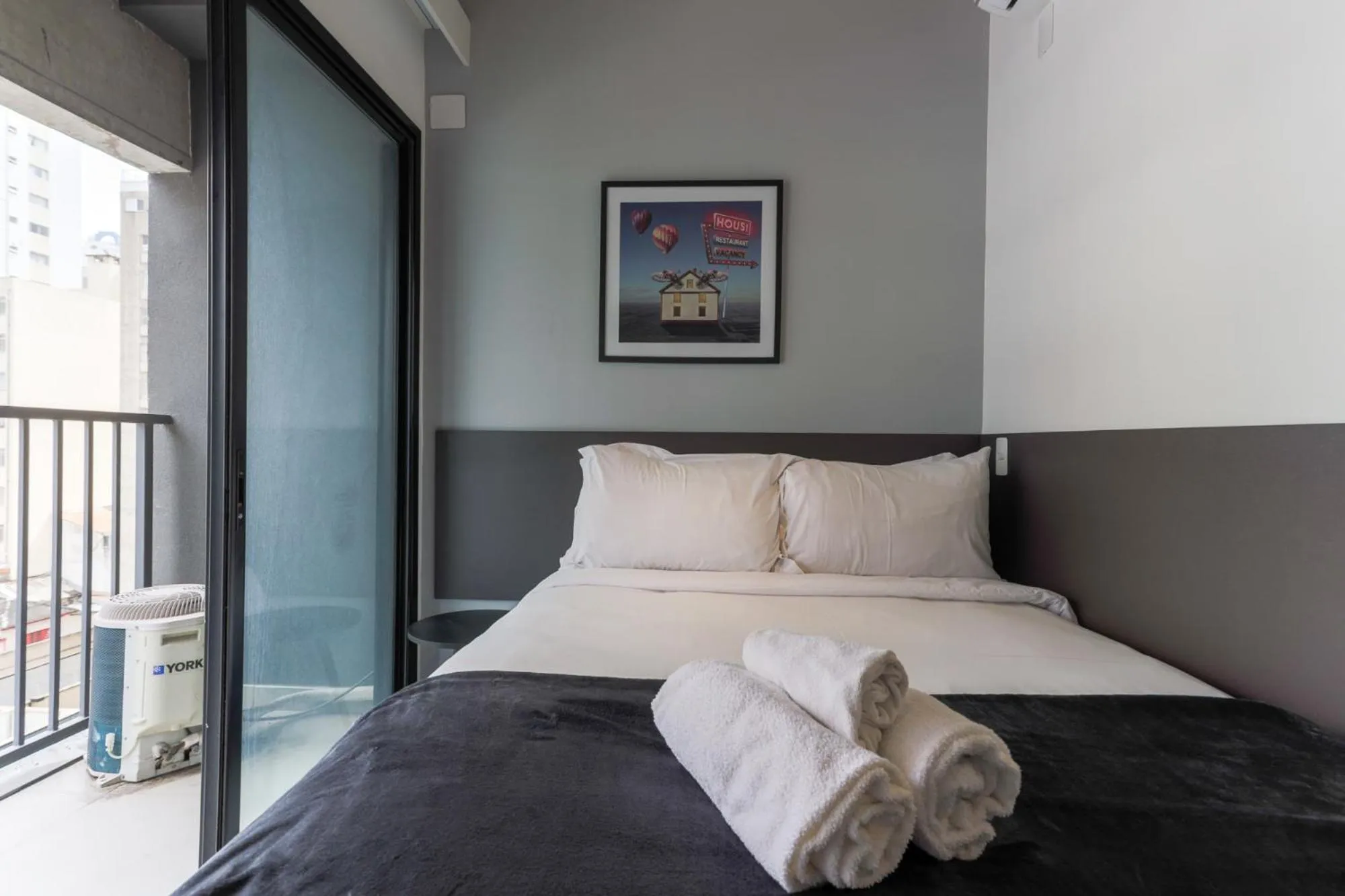 Bedroom, Bed in 360 VN Ueno by Housi