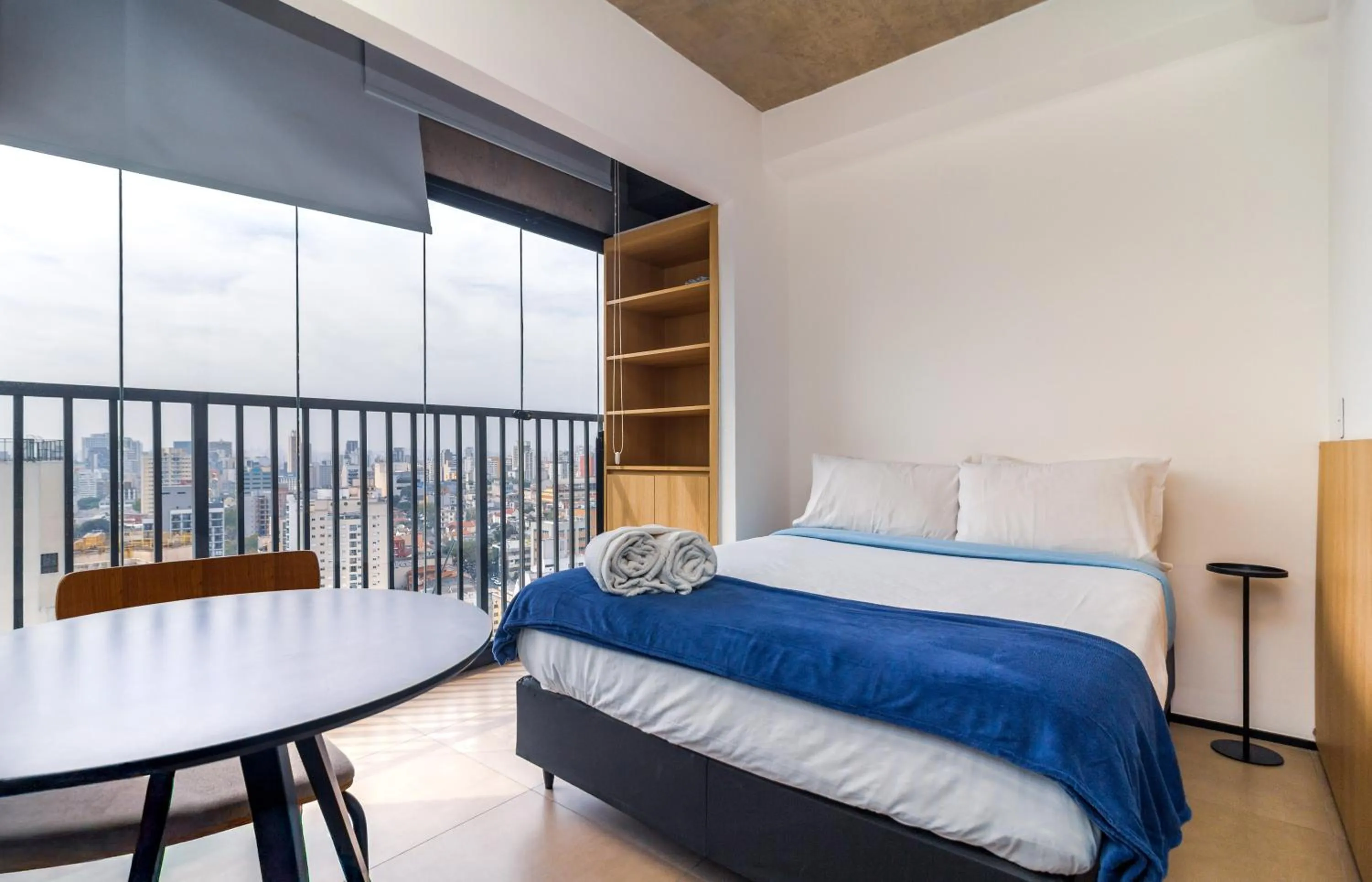 Bedroom, Bed in 360 VN Ueno by Housi