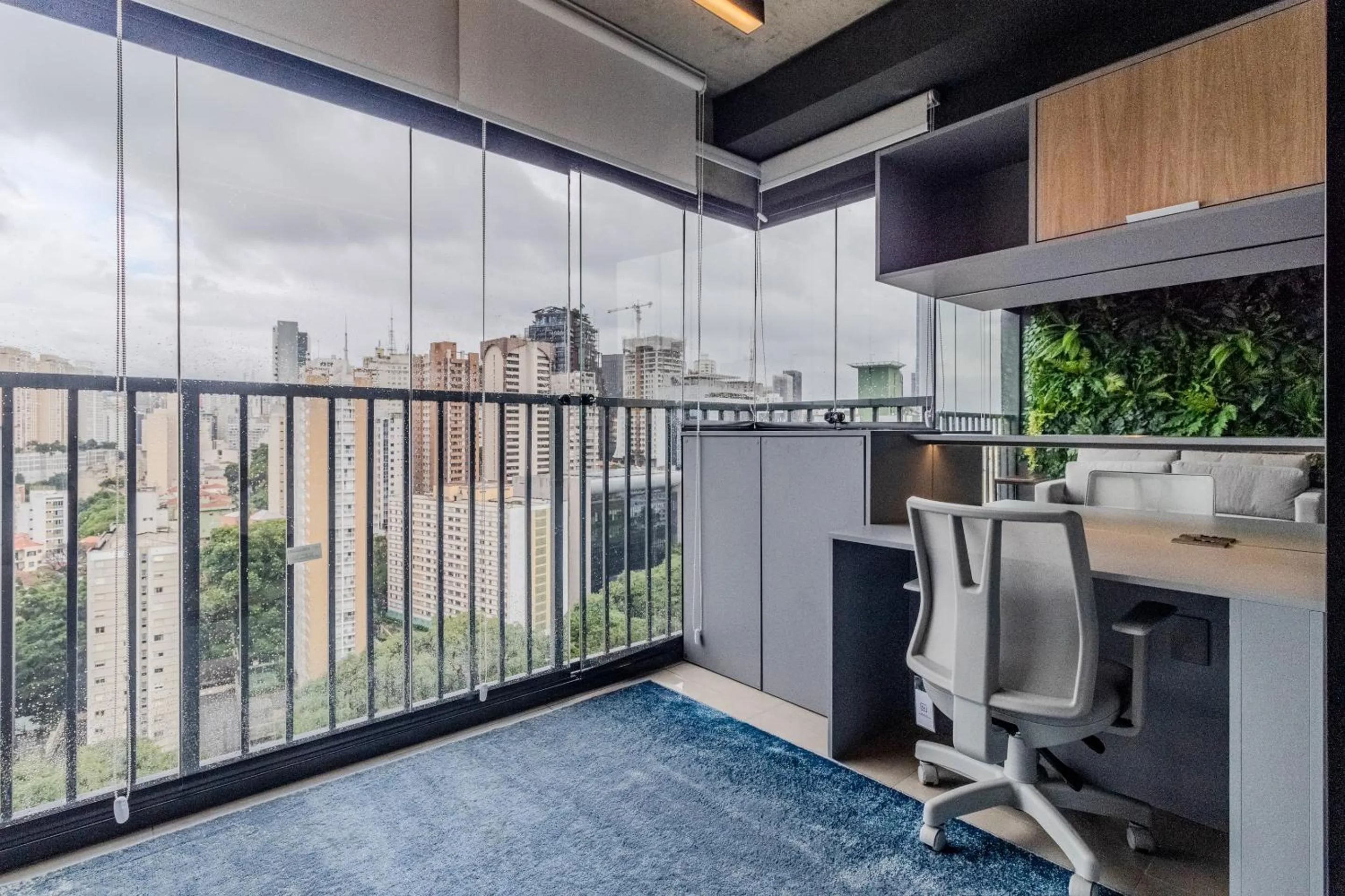 Living room in 360 VN Ueno by Housi