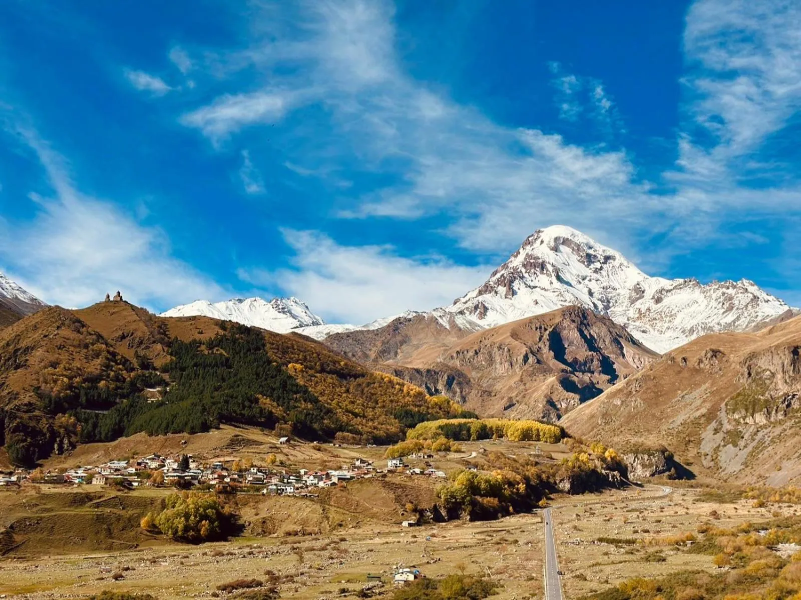 Natural landscape in Meshia Apartment