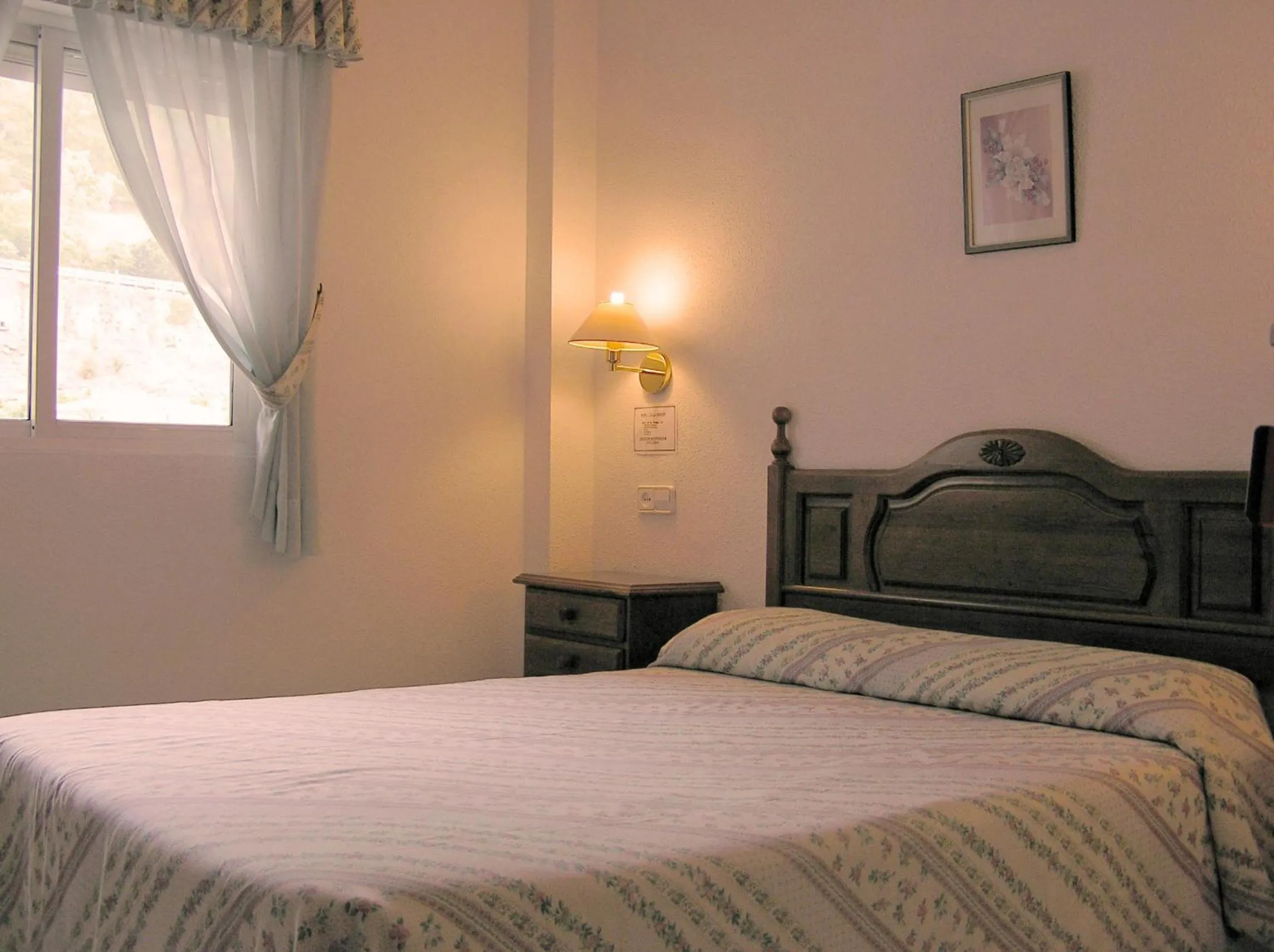 Bed in Hotel La Glorieta