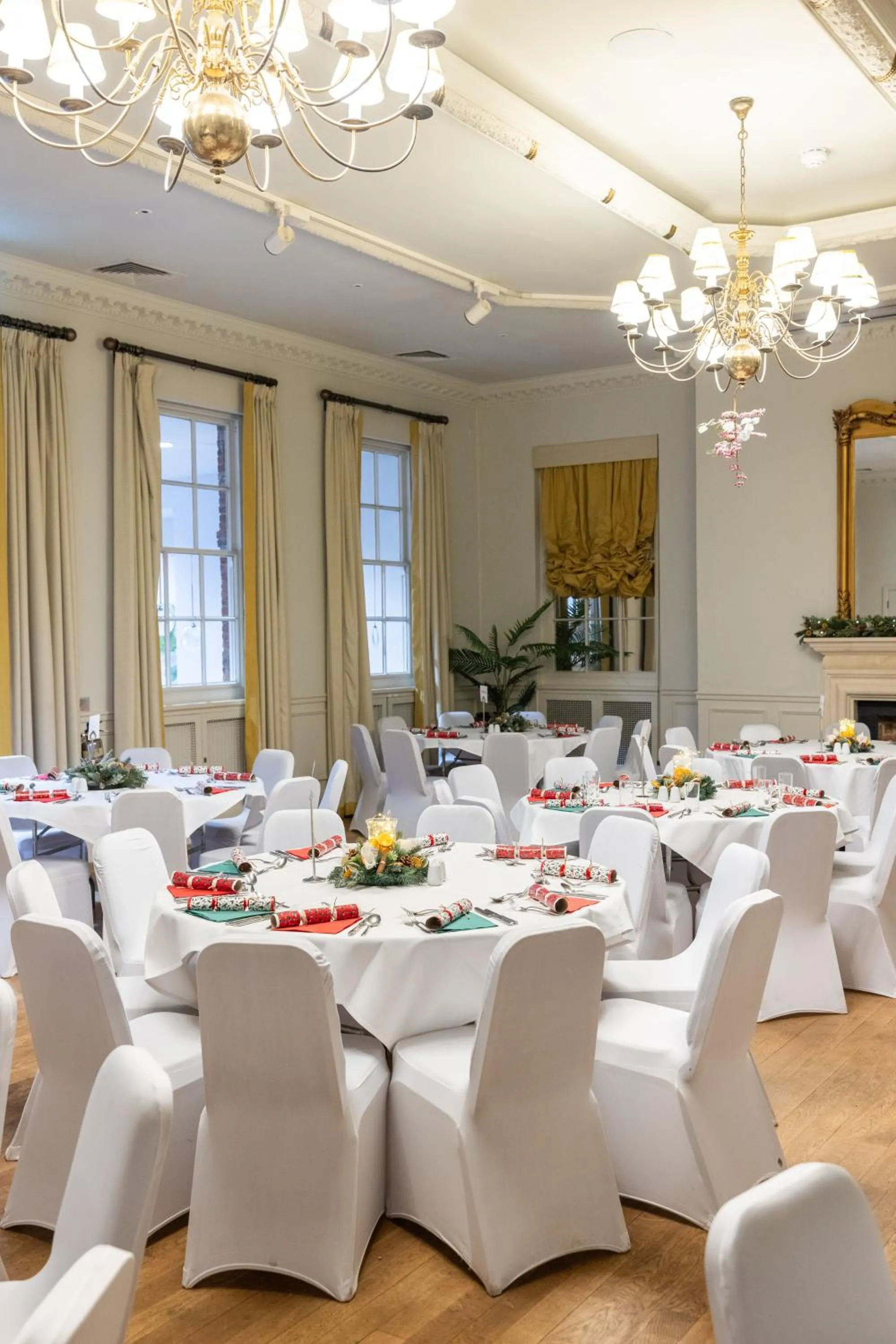 Dining area in The White Hart Hotel Lincoln
