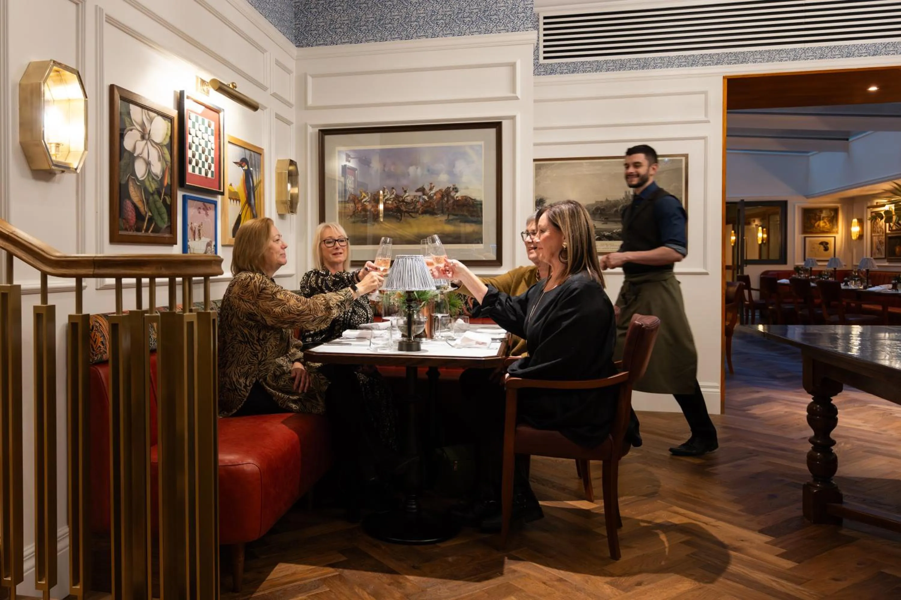 Restaurant/places to eat in The White Hart Hotel Lincoln