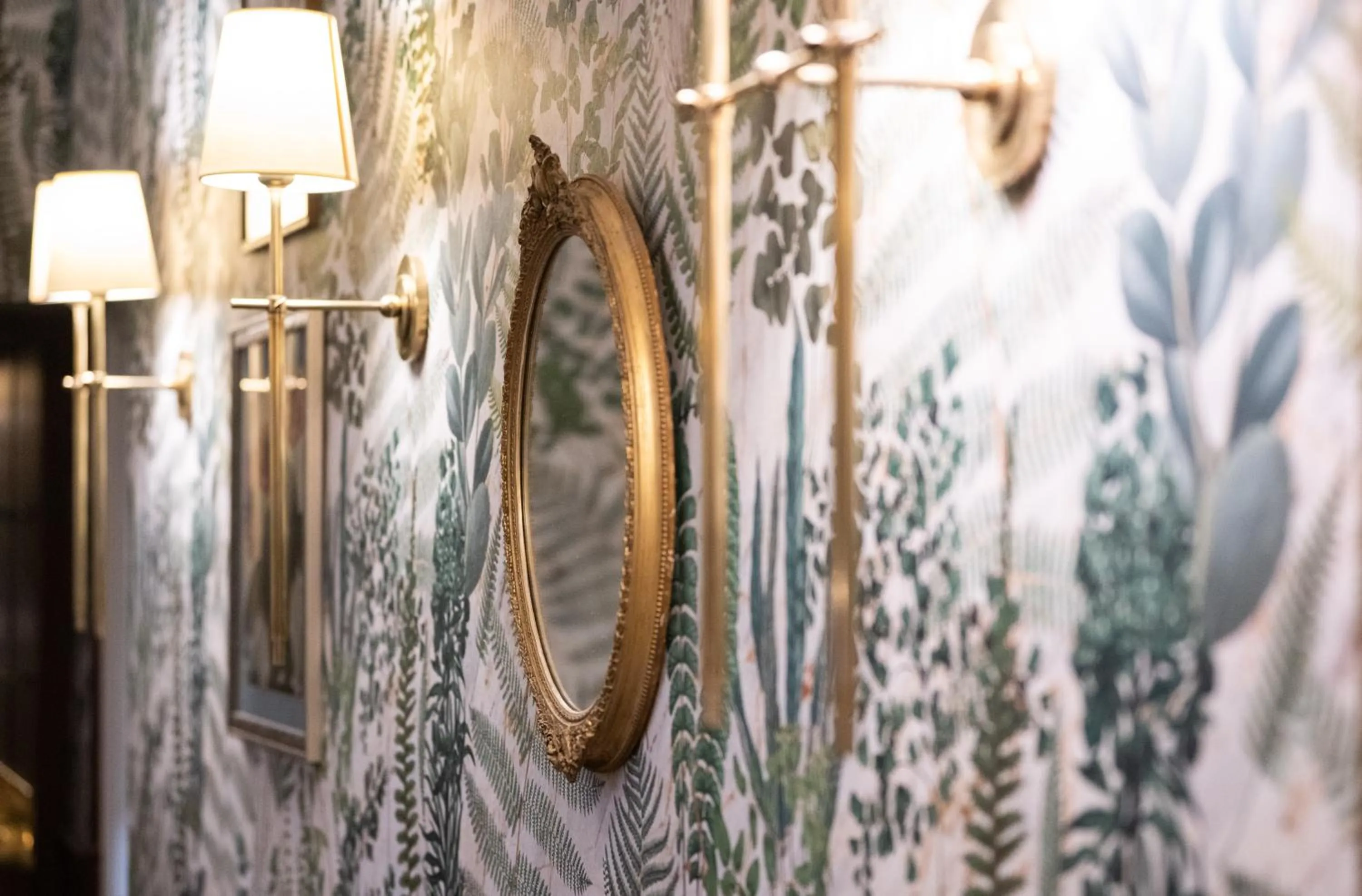 Decorative detail in The White Hart Hotel Lincoln