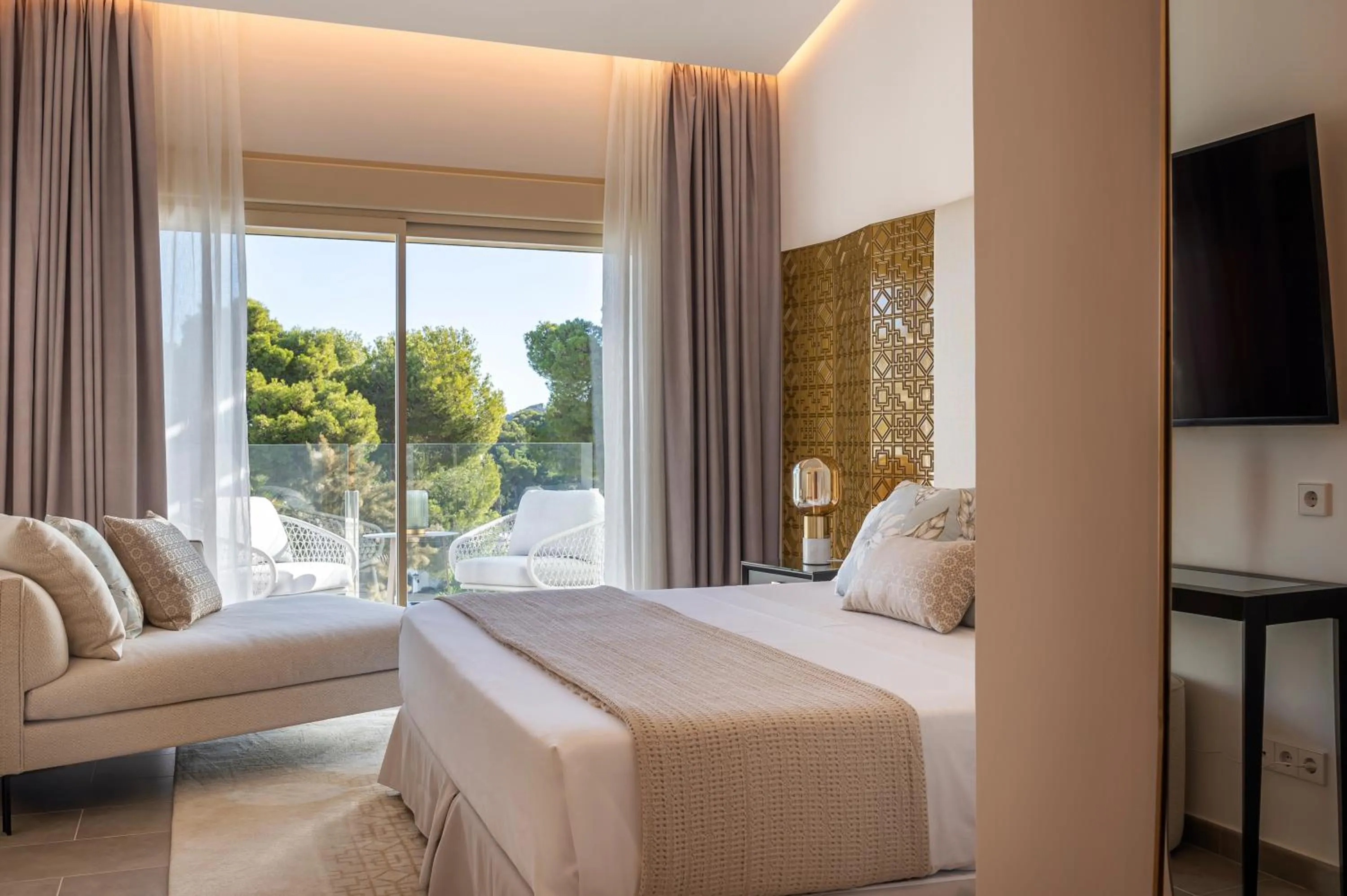 Bedroom, Bed in Dionis Boutique Hotel & Spa