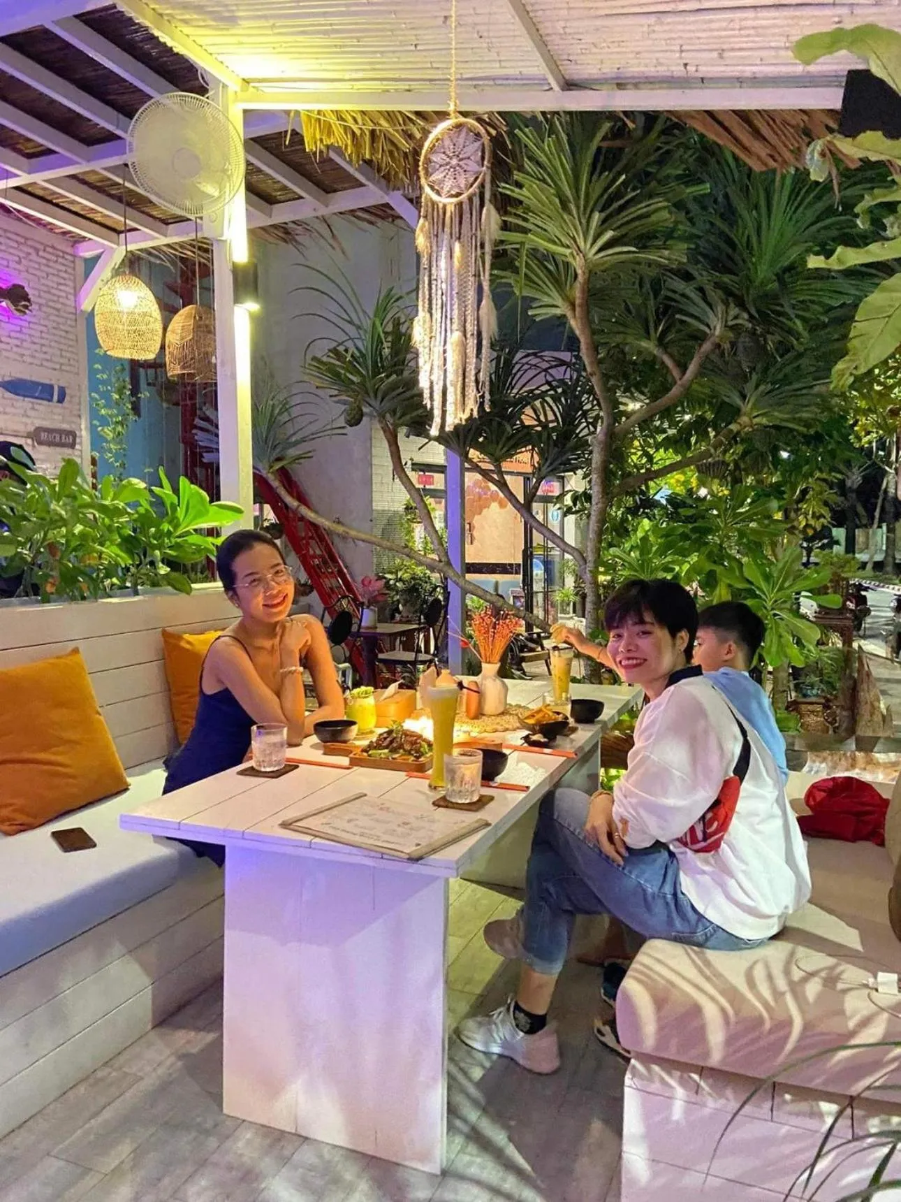 Con Son Island Hotel