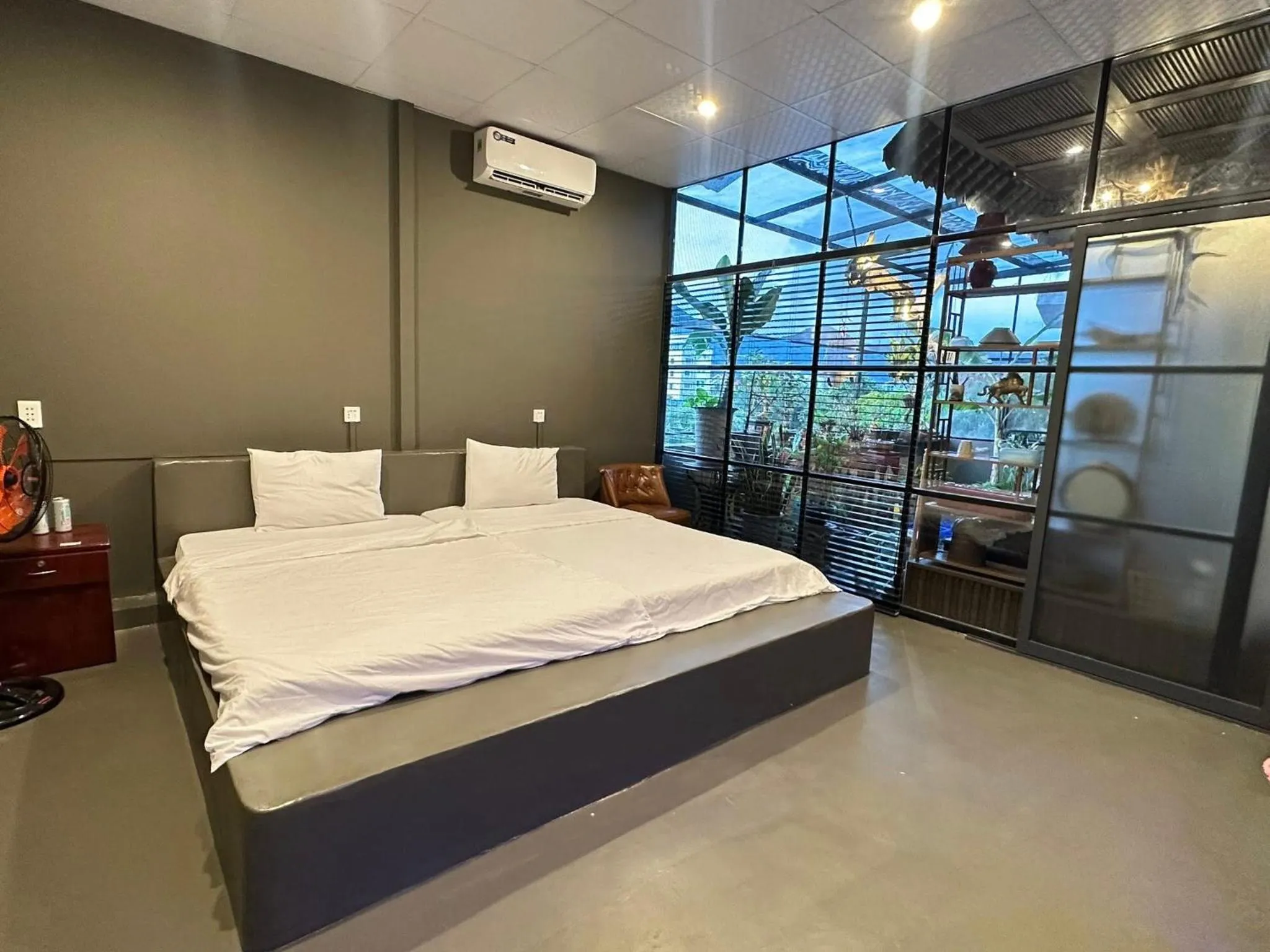 Bed in Con Son Island Hotel