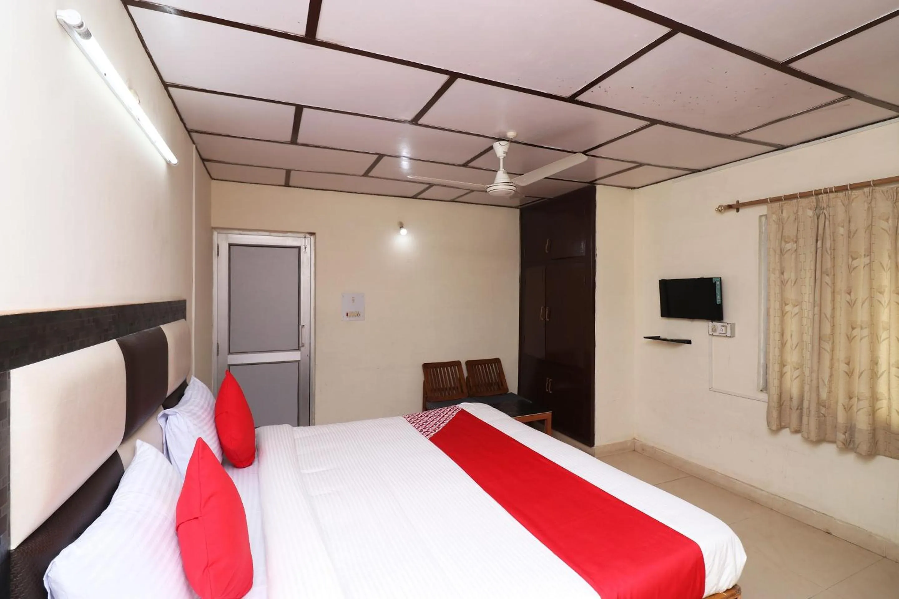 Bedroom, Bed in Super Hotel O Country Lodge