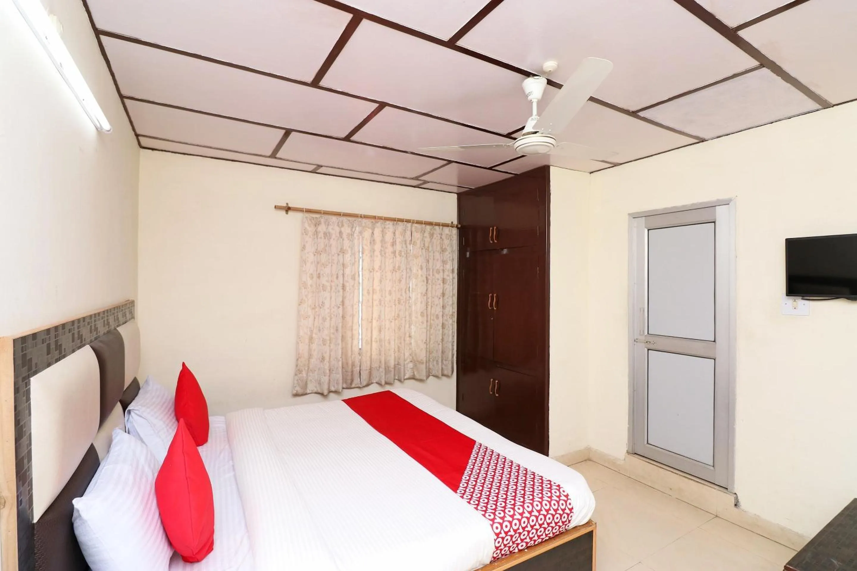 Bedroom, Bed in Super Hotel O Country Lodge