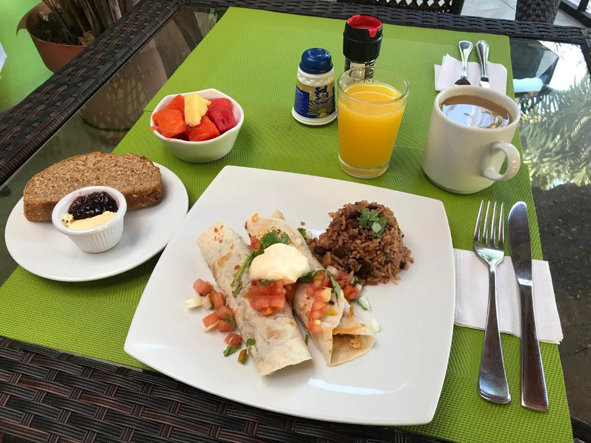 Breakfast in Tamarindo Village Hotel