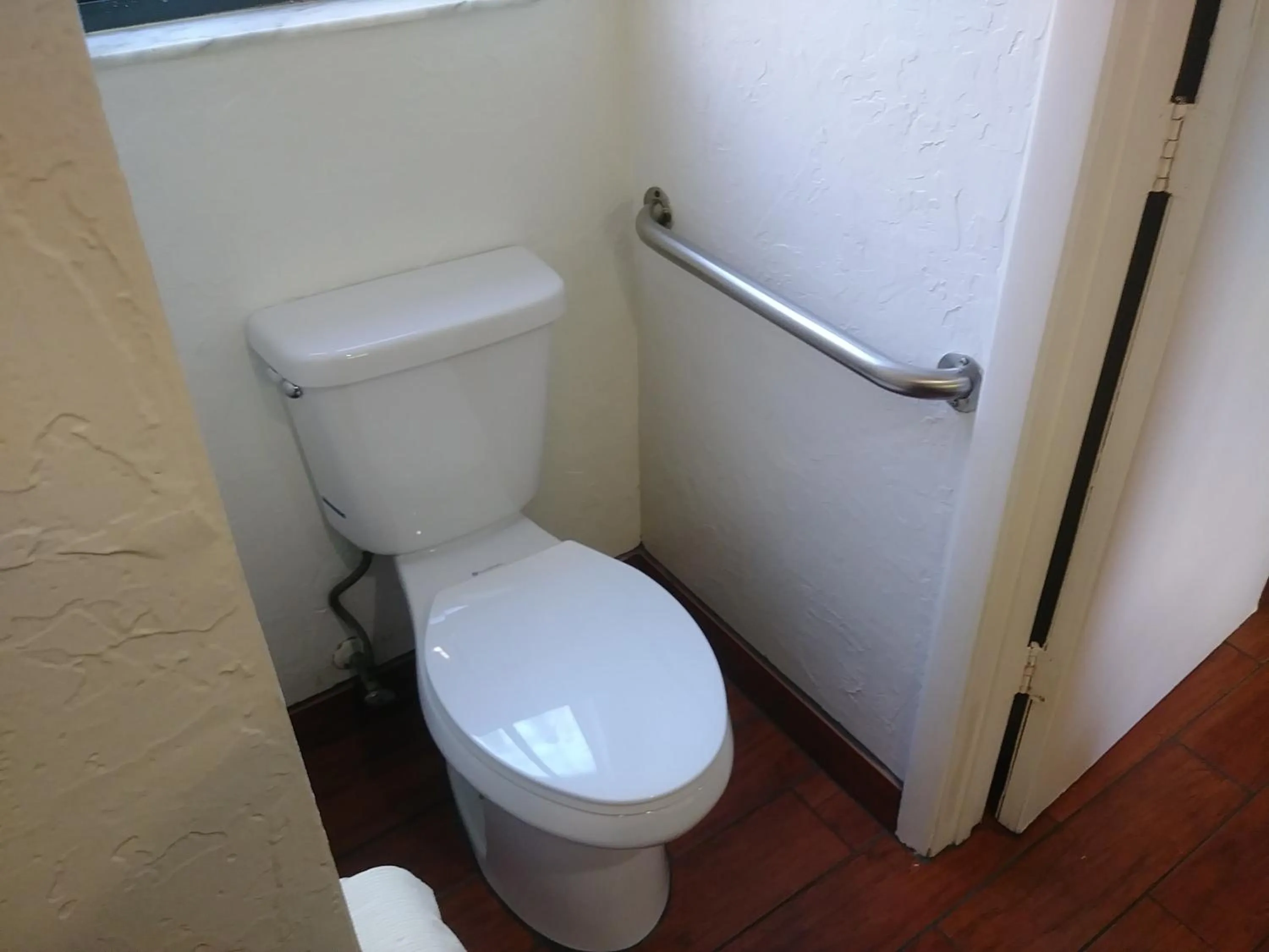 Bathroom in Lake Side Lodge