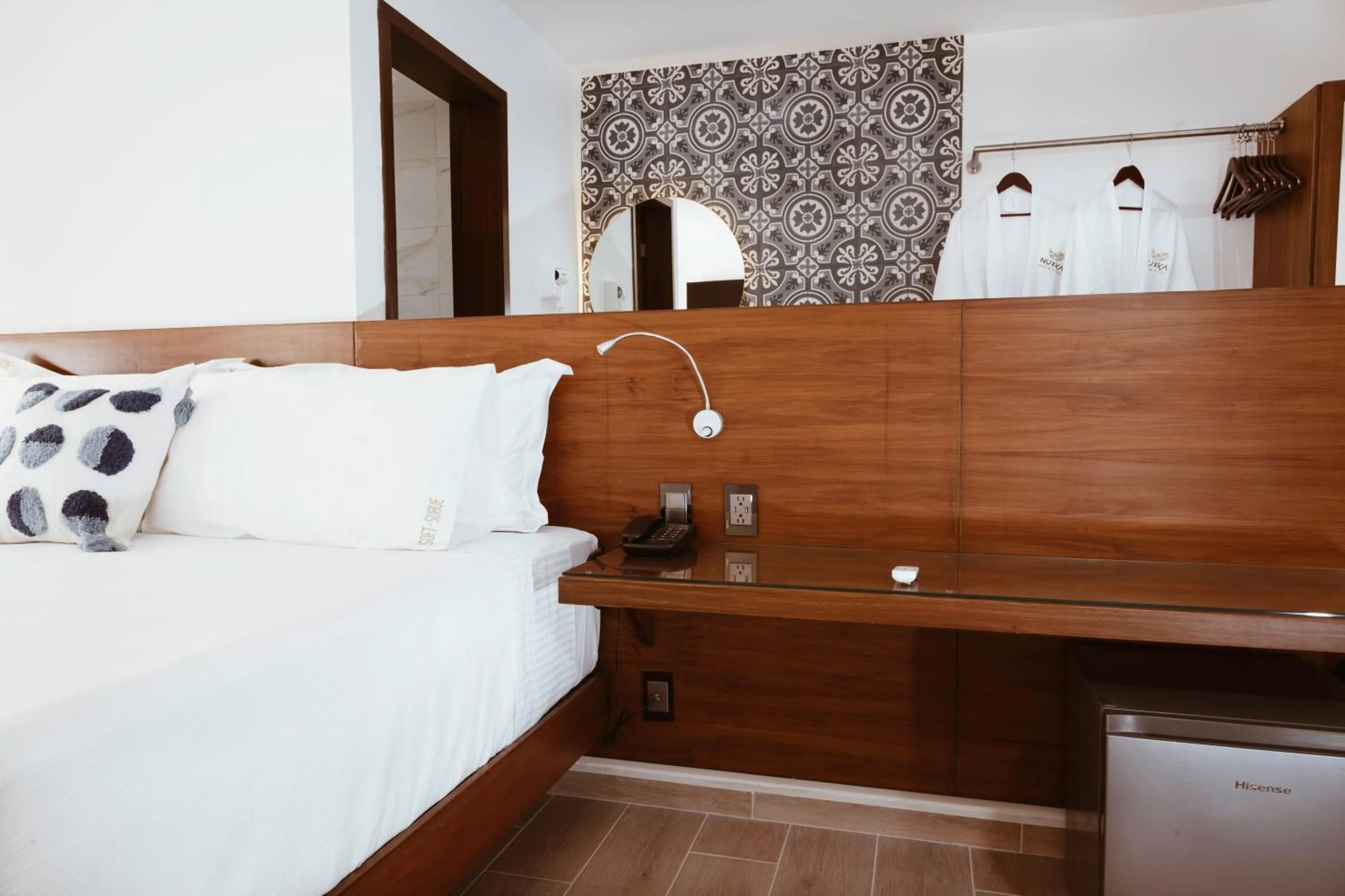 Bedroom, Bed in Nuxká Hotel