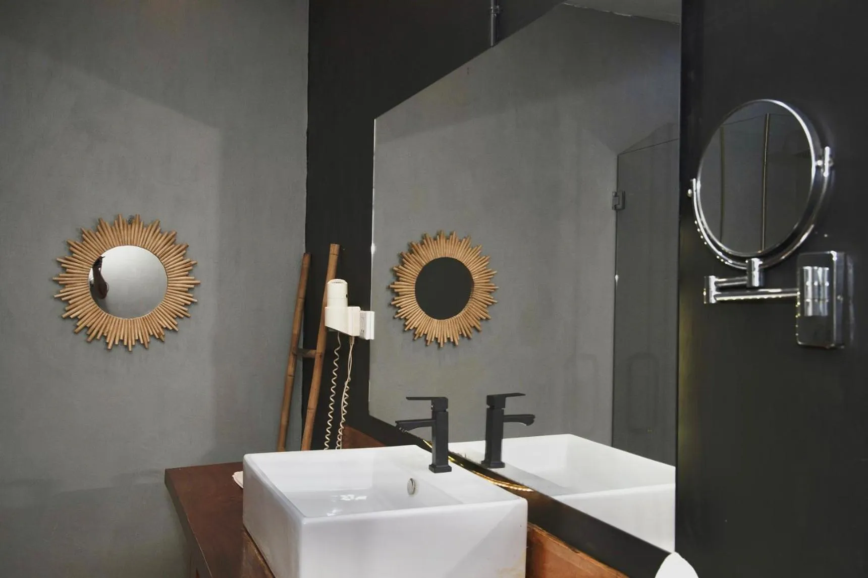 Toilet in Habana Angkor Boutique Hotel