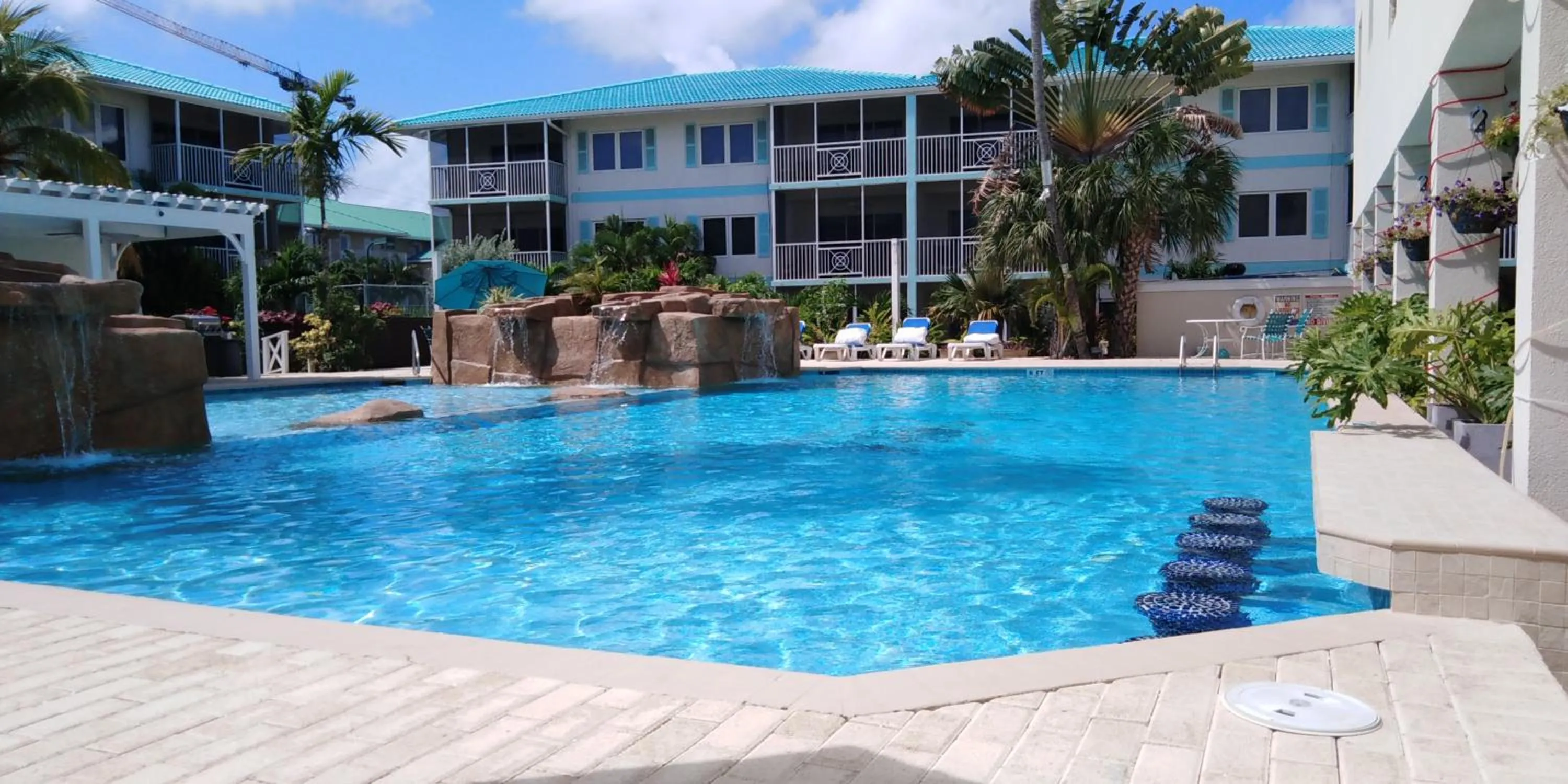 Swimming pool in Seven Mile Beach Resort