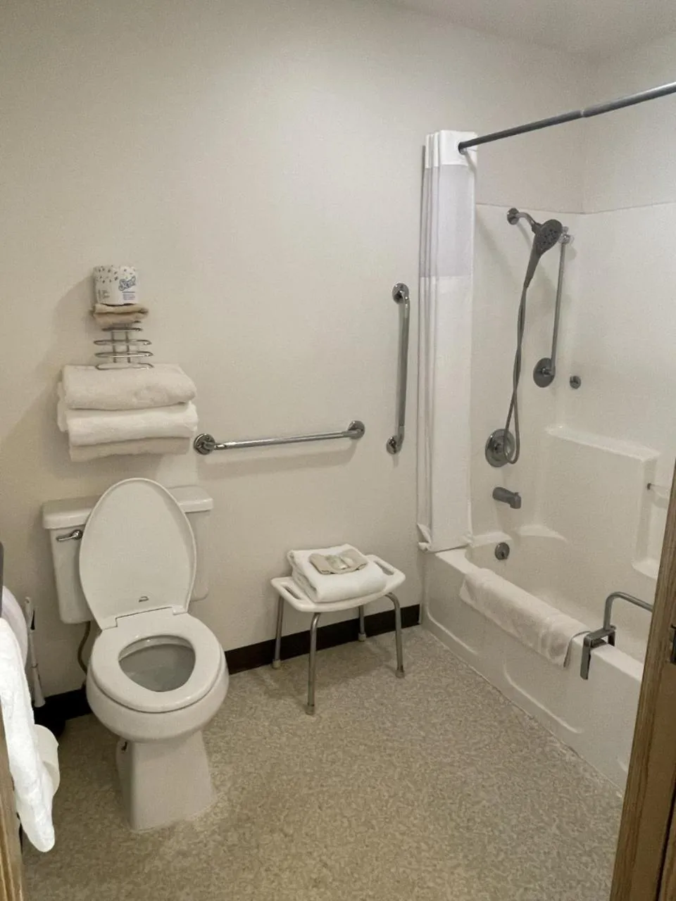 Bathroom in Hagerman Valley Inn