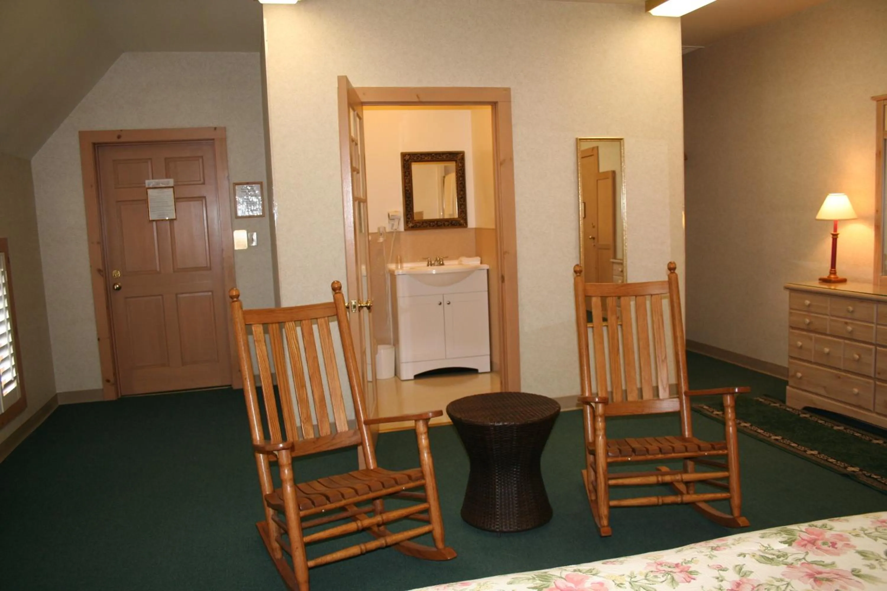 Seating area in Visions Inn