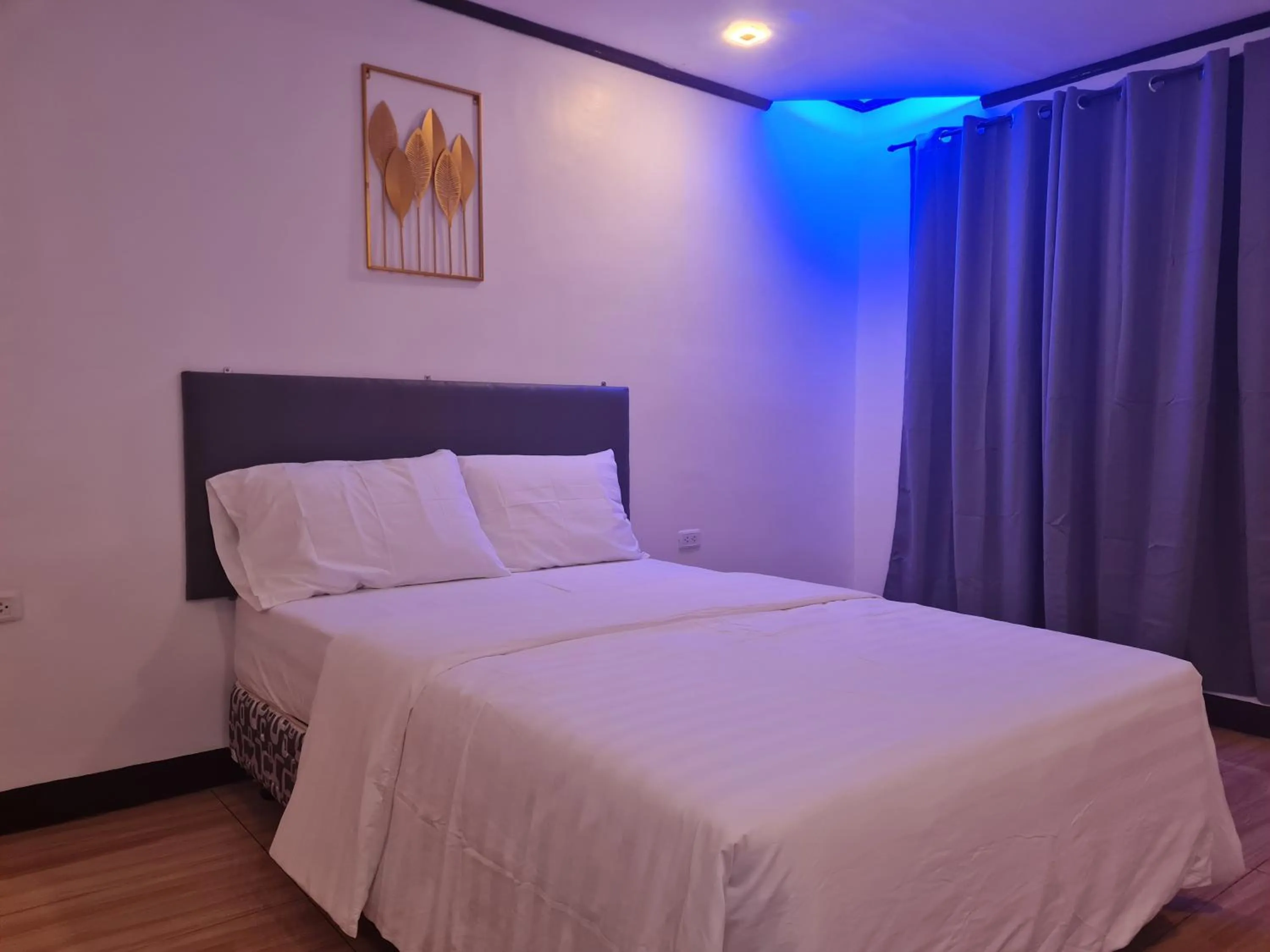 Bedroom, Bed in Hideaways Restobar and Resort