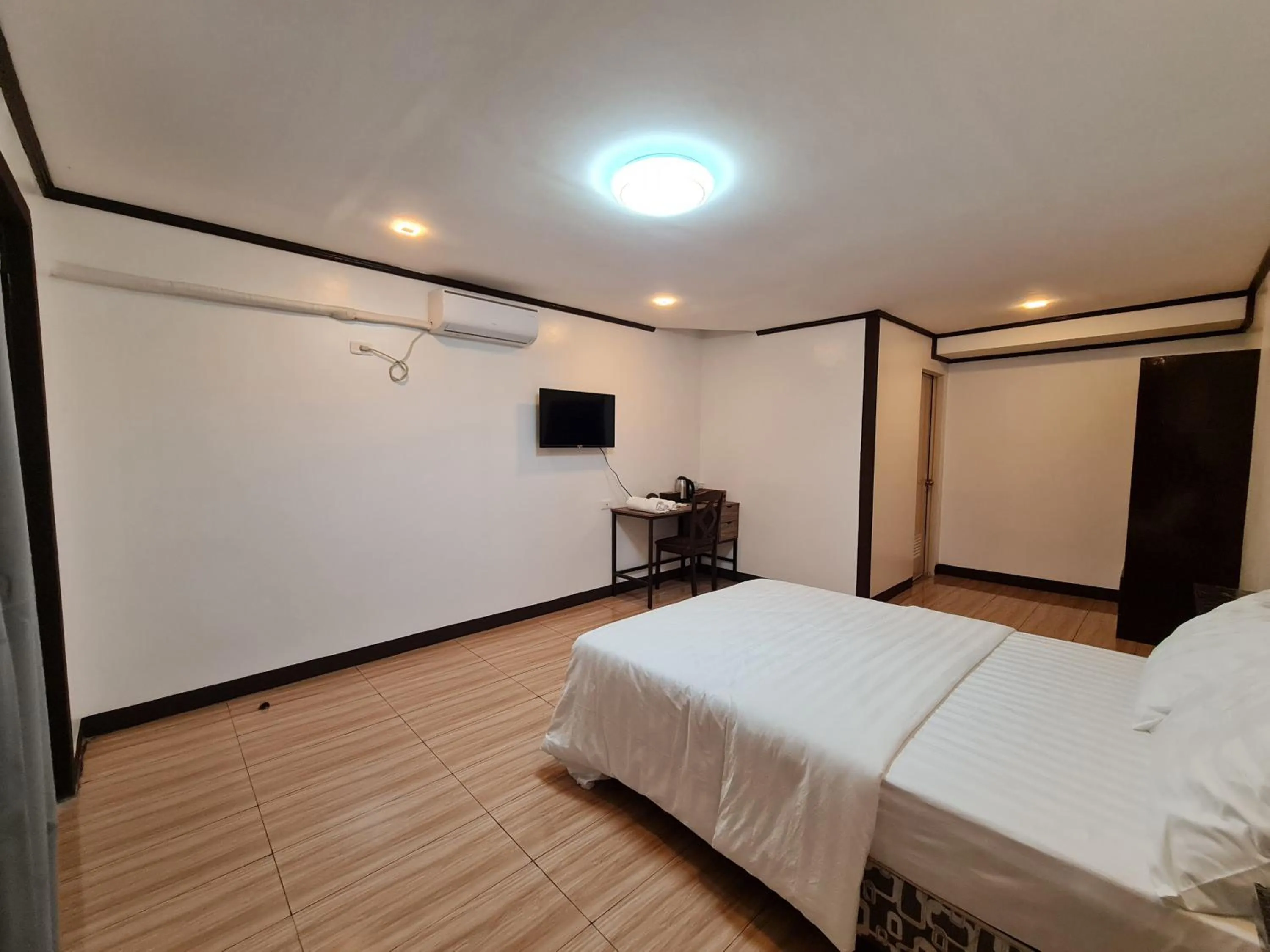 Photo of the whole room, Bed in Hideaways Restobar and Resort