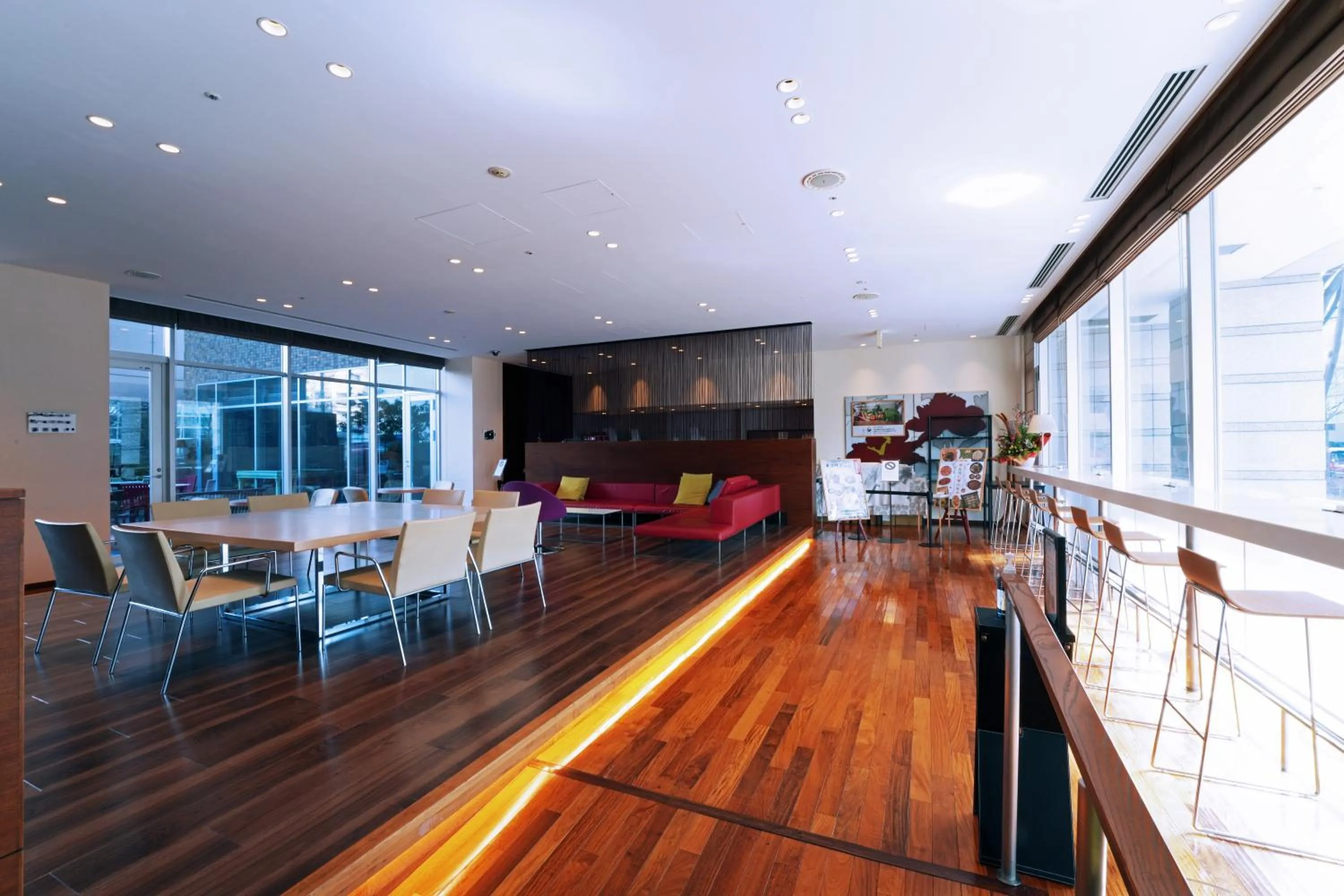 Lobby or reception in KOKO HOTEL Sendai Kotodai Park