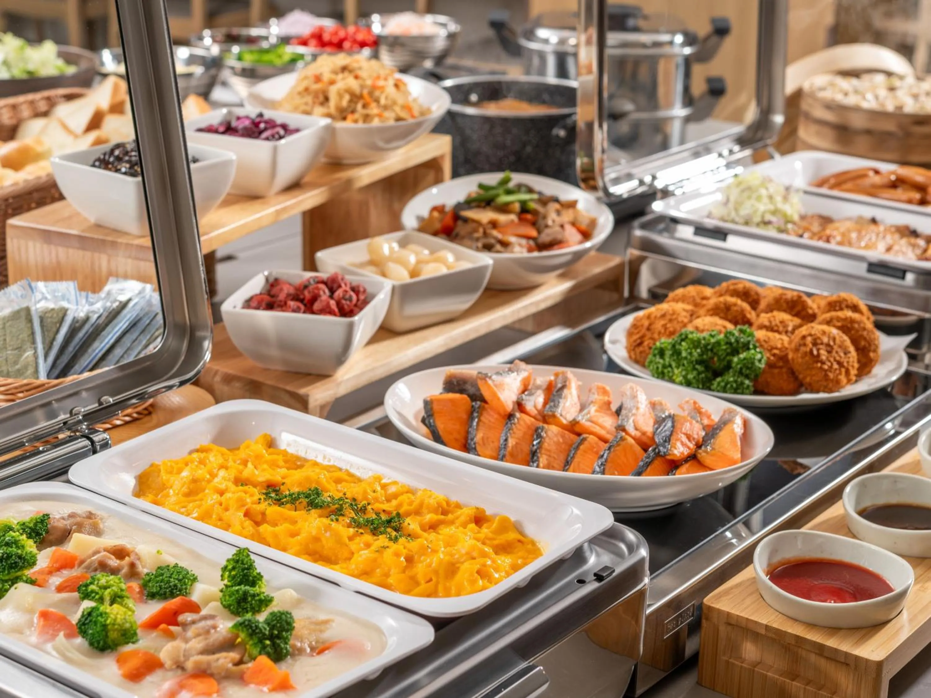 Breakfast in HOTEL MYSTAYS Atsugi