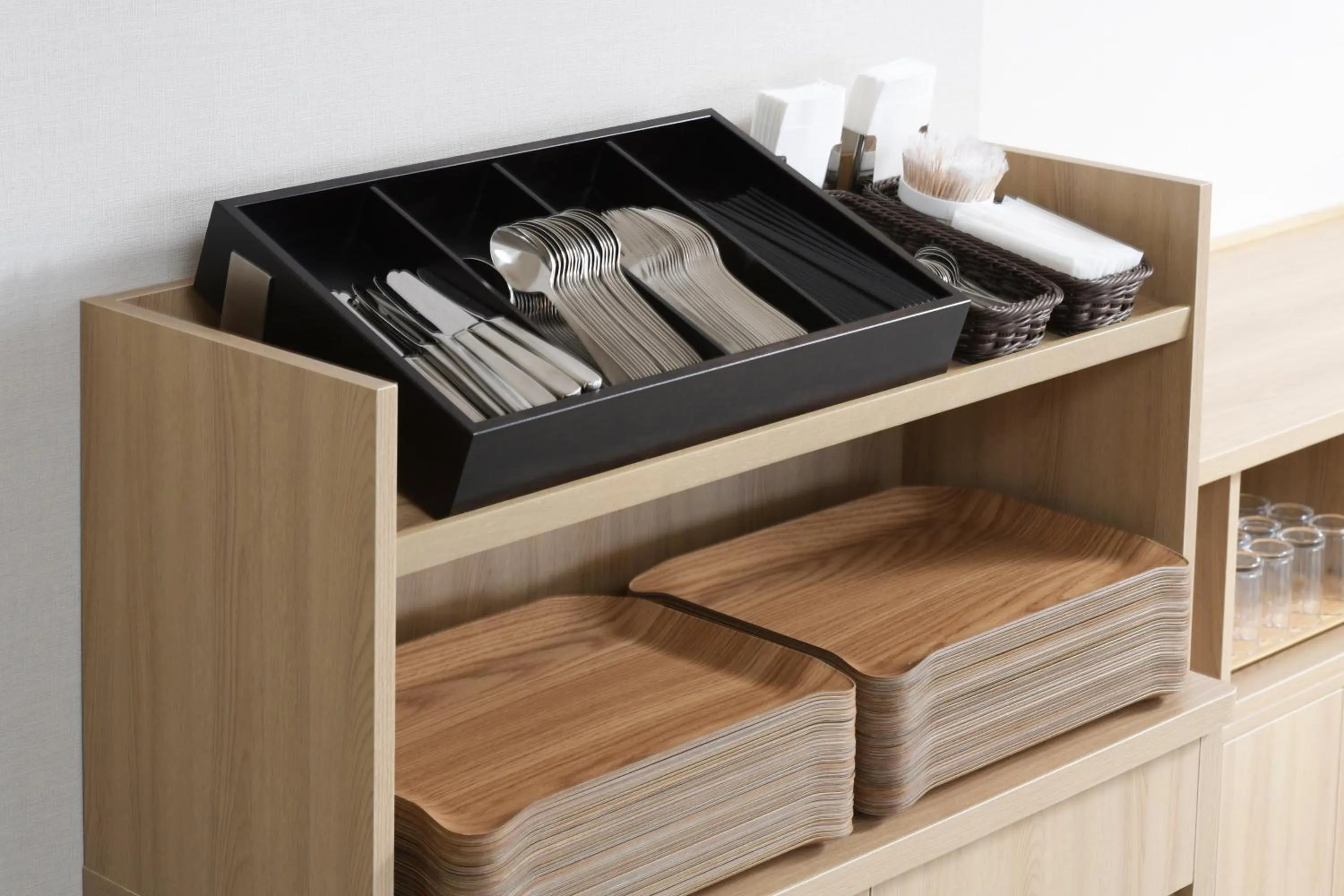 Restaurant/places to eat in HOTEL MYSTAYS Atsugi