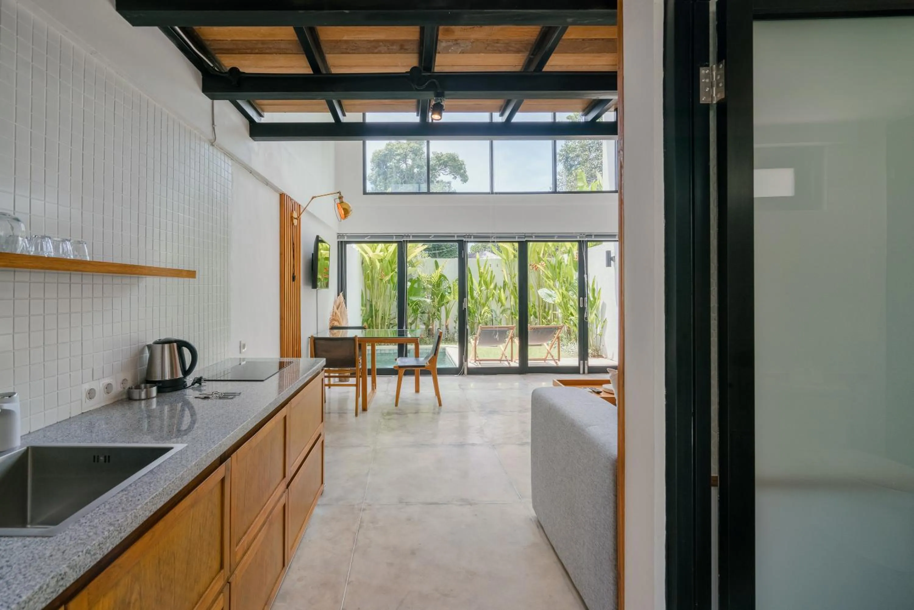 Kitchen or kitchenette in Canggu 2Plex Apartment