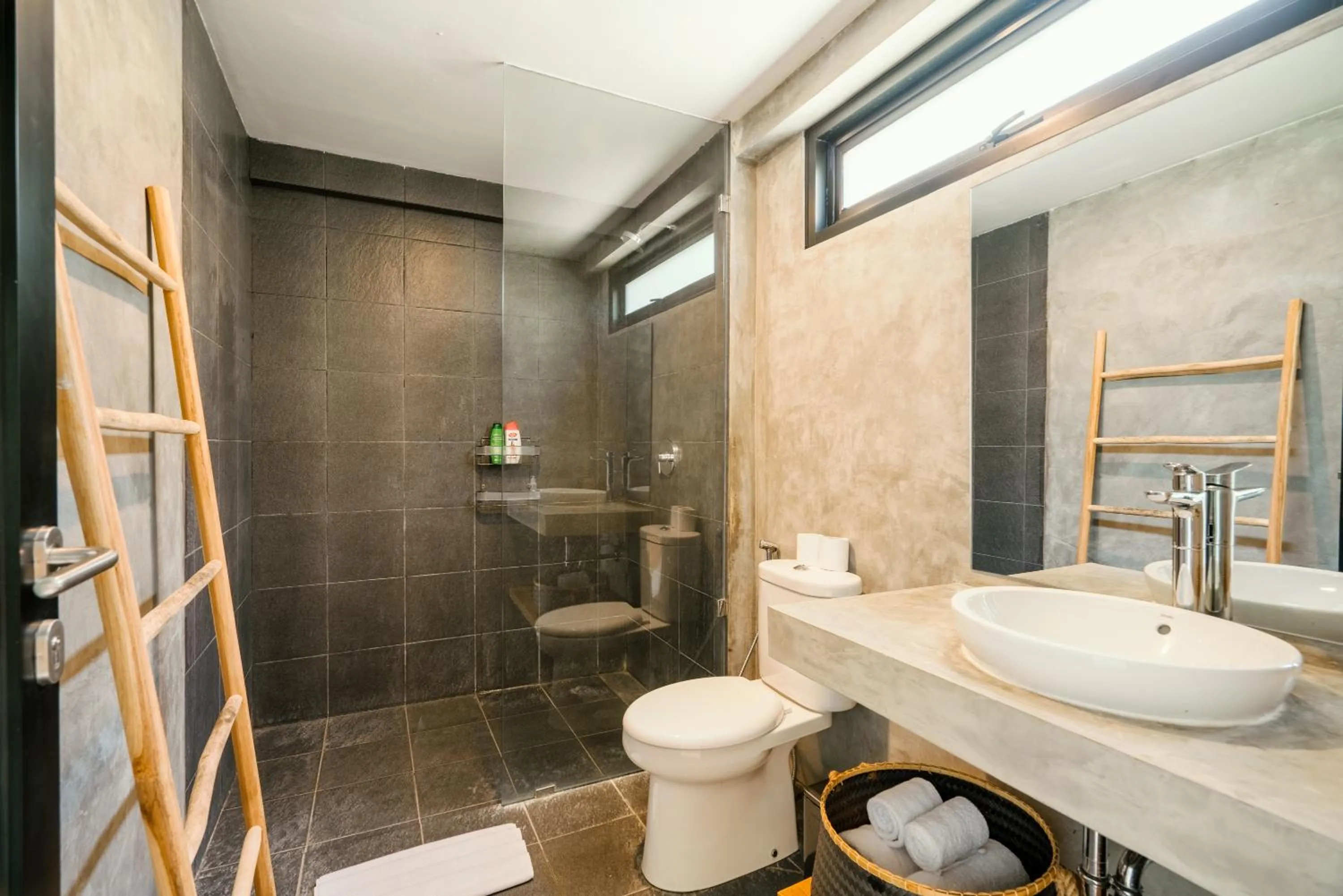 Bathroom in Canggu 2Plex Apartment