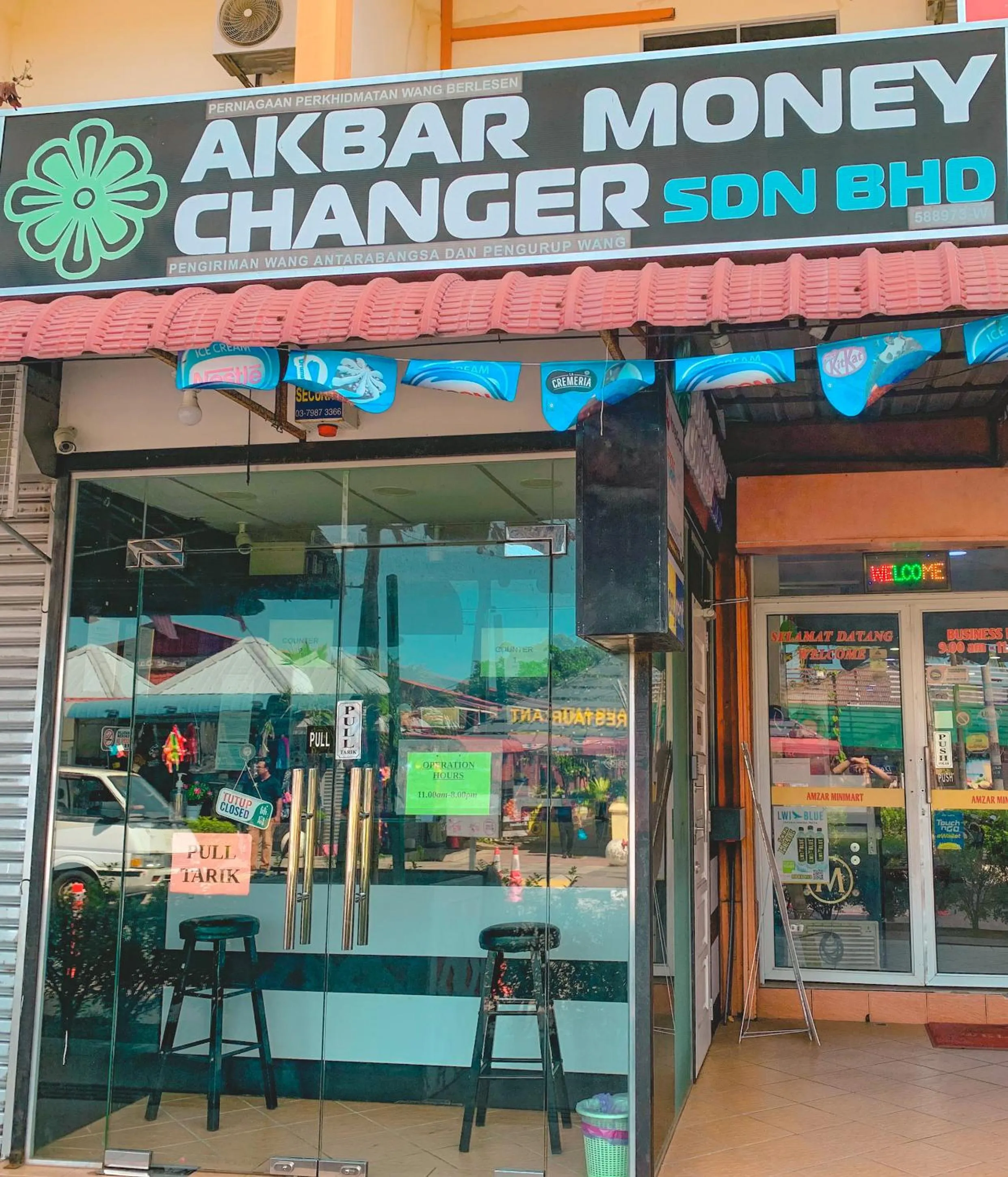 Area and facilities in Amzar Motel Cenang