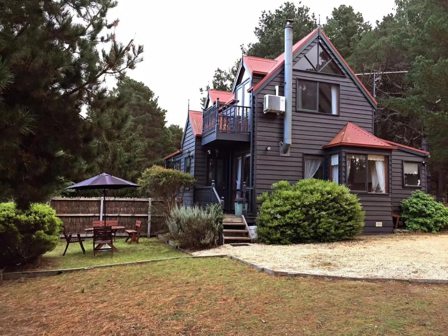 Property building in Bells Estate Great Ocean Road Cottages