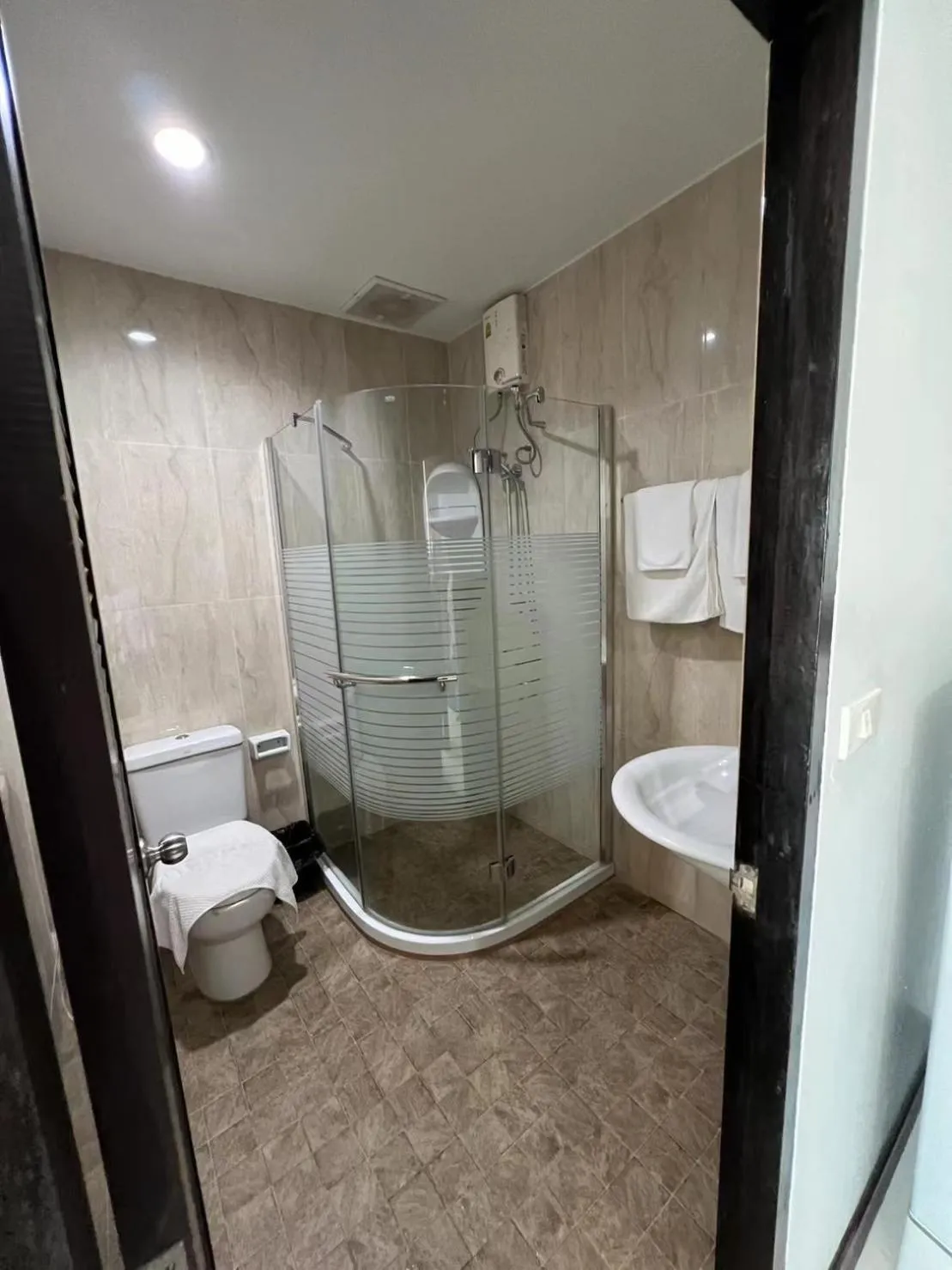 Bathroom in Tongyang House Serviced Apartment