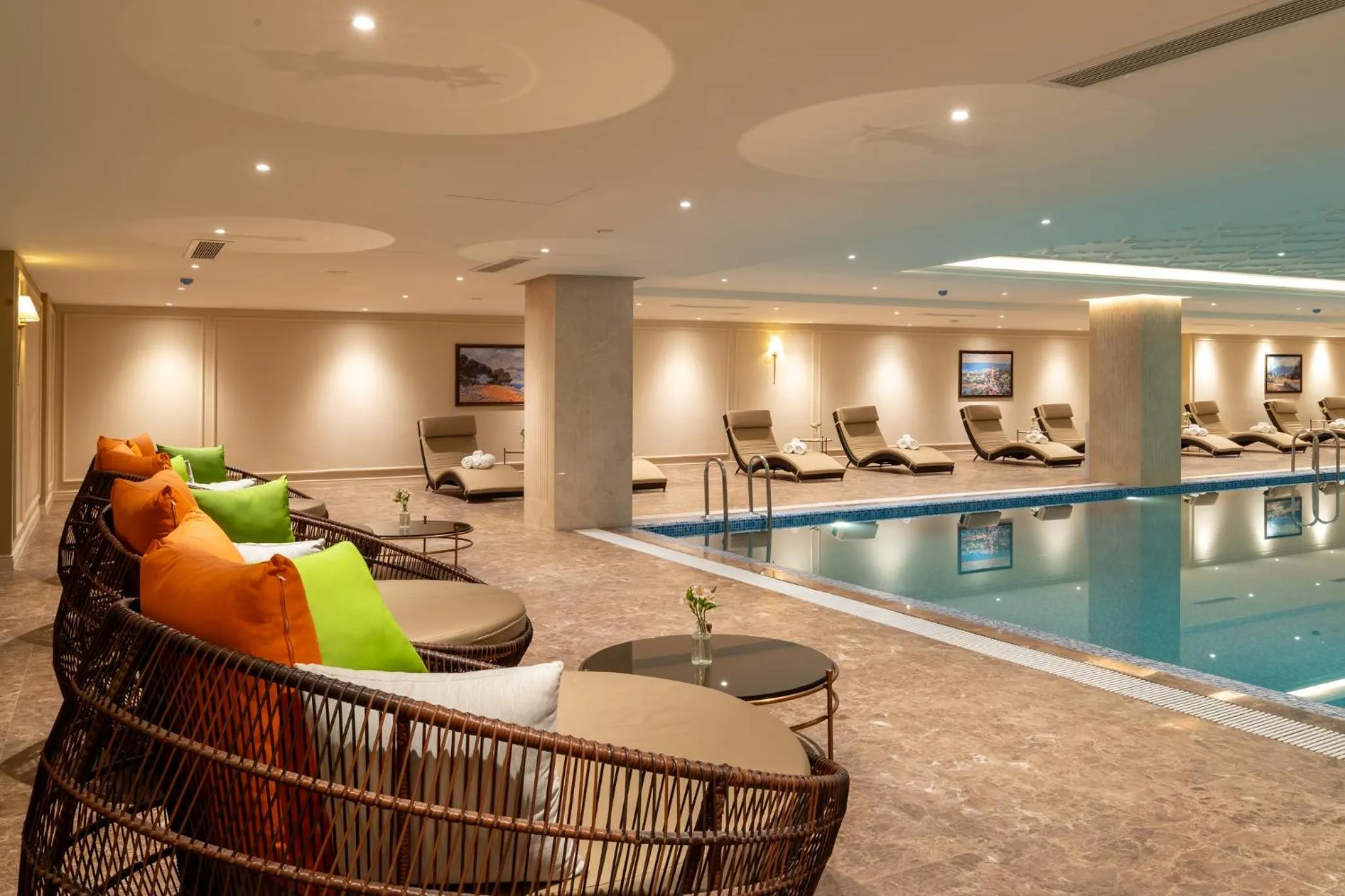 Swimming pool in Golden Sun Hotel - Dalat