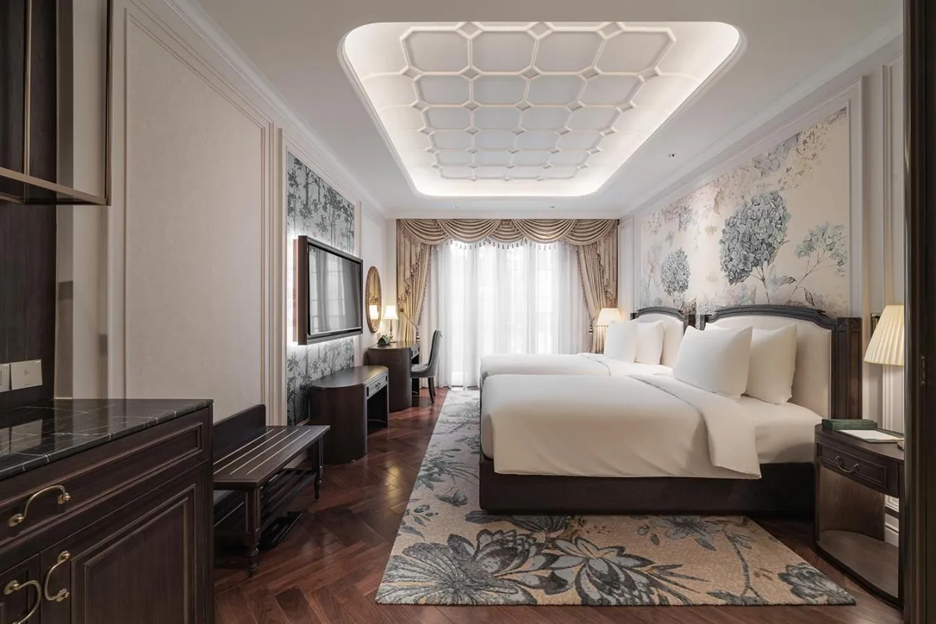 Bed in Golden Sun Hotel - Dalat