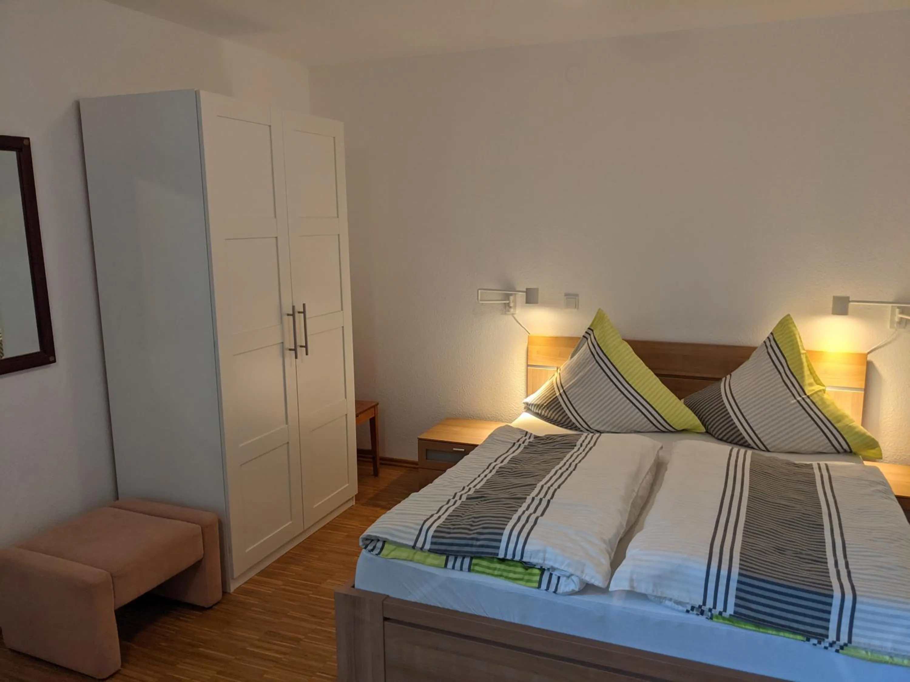 Living room, Bed in Ferienwohnung Mattenweg 1a
