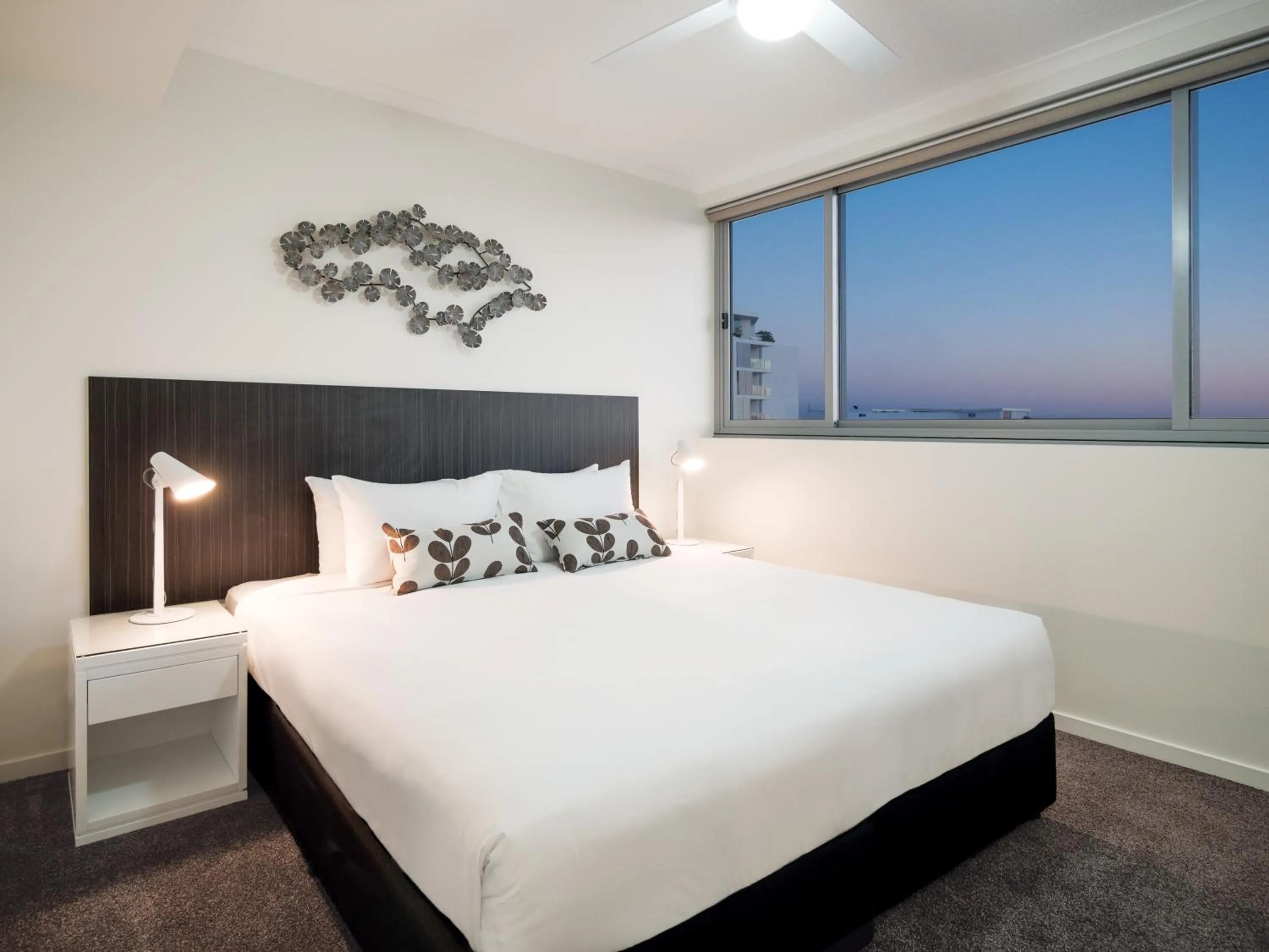 Bedroom, Bed in Oaks Mackay Rivermarque Hotel