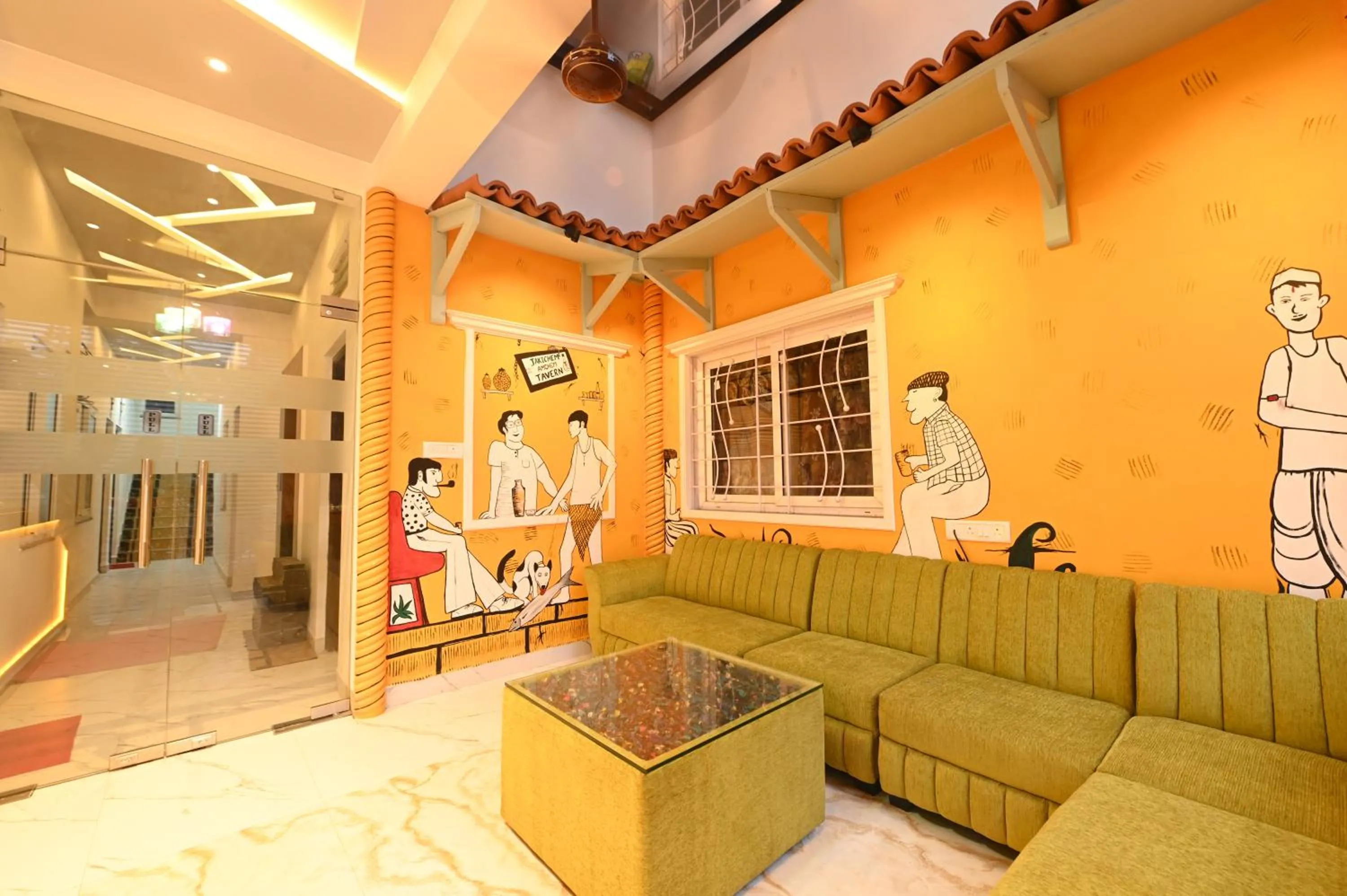 Communal lounge/ TV room in Hotel Quinta da Branca - near baga beach