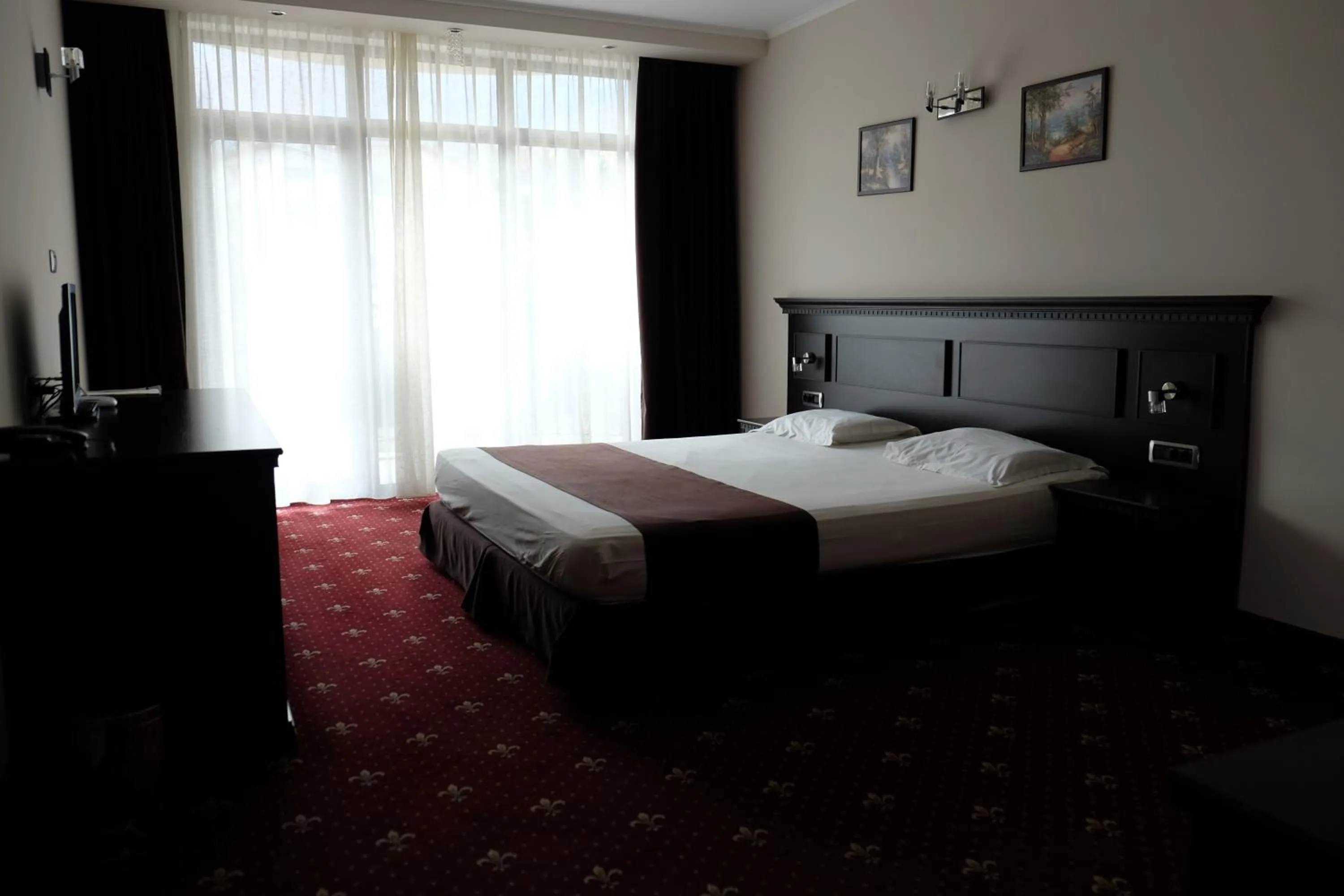 Photo of the whole room, Bed in Hotel Dragalevtsi
