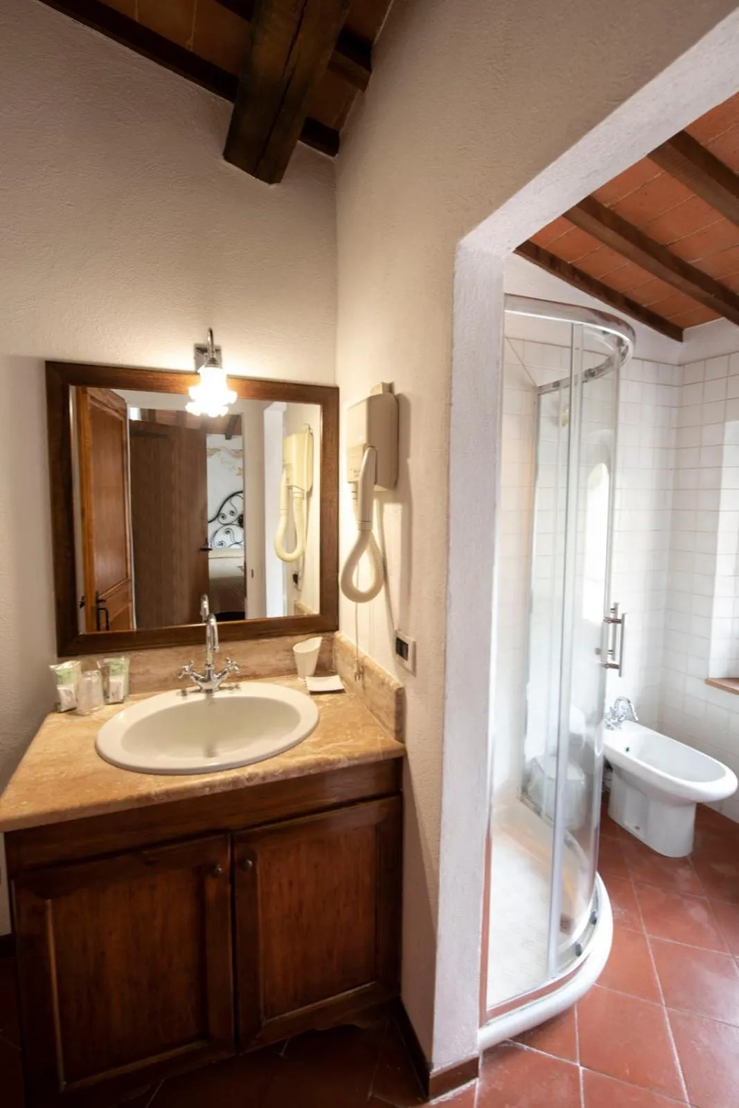 Bathroom in Hotel Vecchia Oliviera