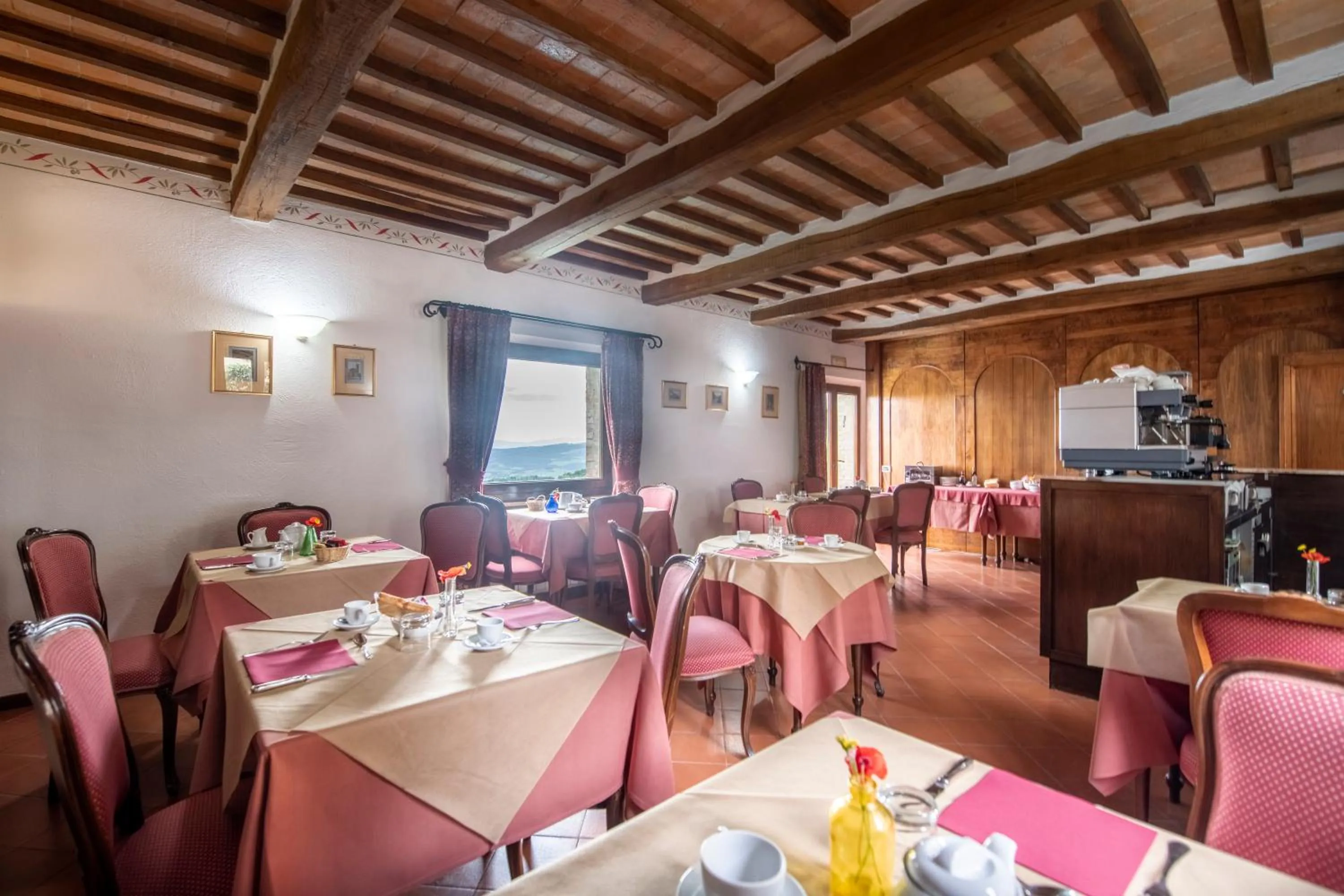 Lounge or bar in Hotel Vecchia Oliviera