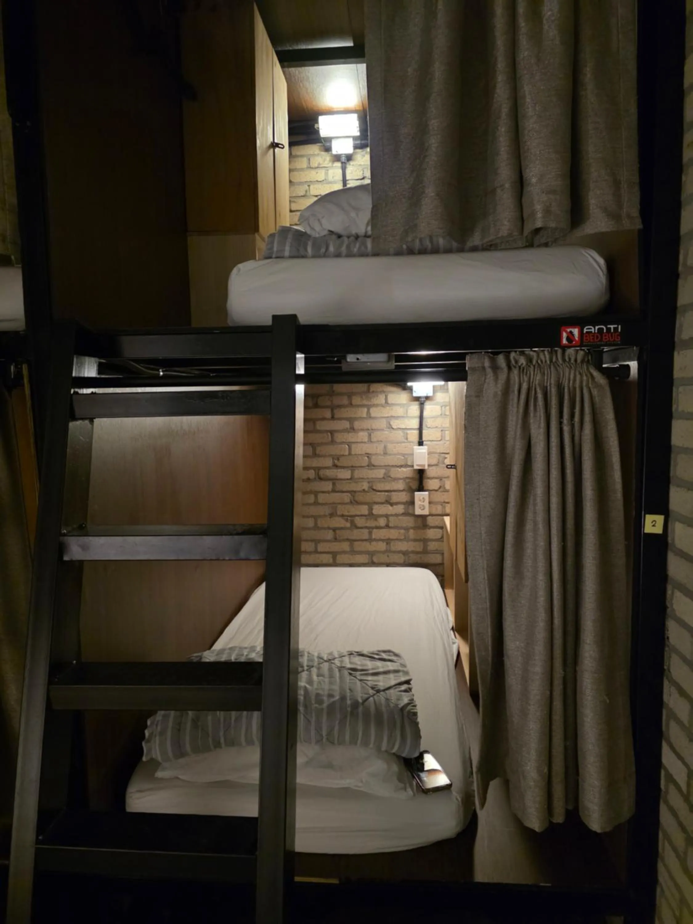 bunk bed, Bed in INNO Hostel & Pub Lounge Hongdae